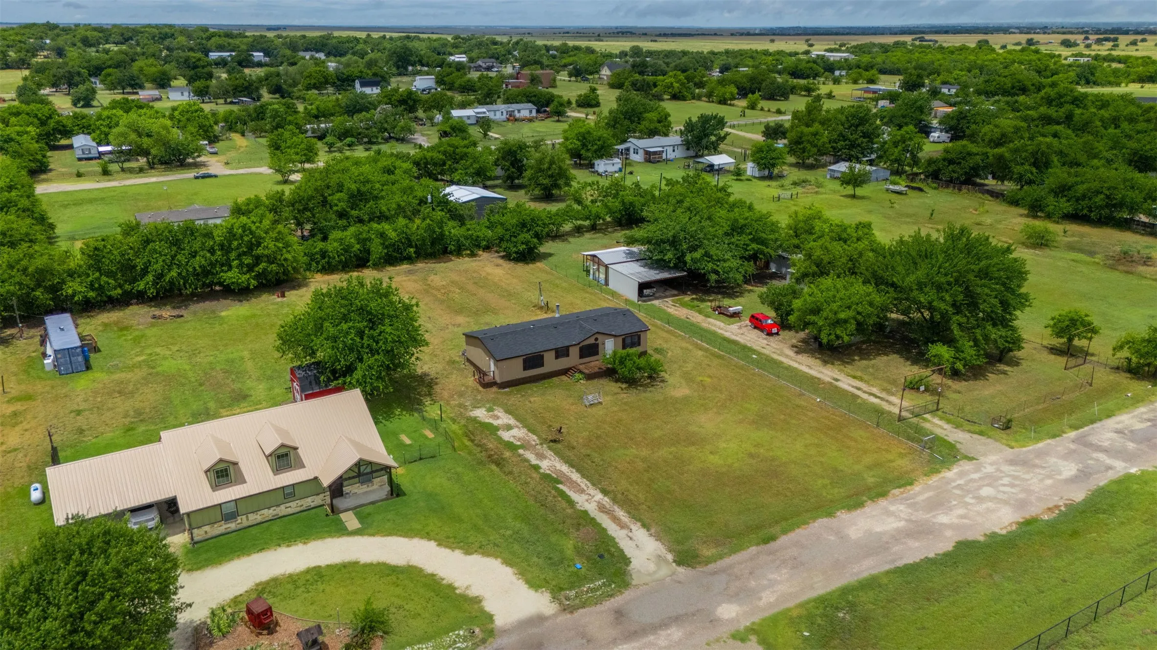 Mobile Home For Sale in Johnson County , 11625 Creekview Road, Crowley, Texas 76036, 3 Bedroom, 2 Bathroom, Garage spaces, 1,624 Sqft, built in 2000, mls#21333402, Real Estate Agent in Crowley, Homes For Sale in Johnson county, Homes For Sale in Crowley, Realtor in Crowley Texas, Real Estate Brokerage Independent Realty Texas, Luminita Cordes Realtor