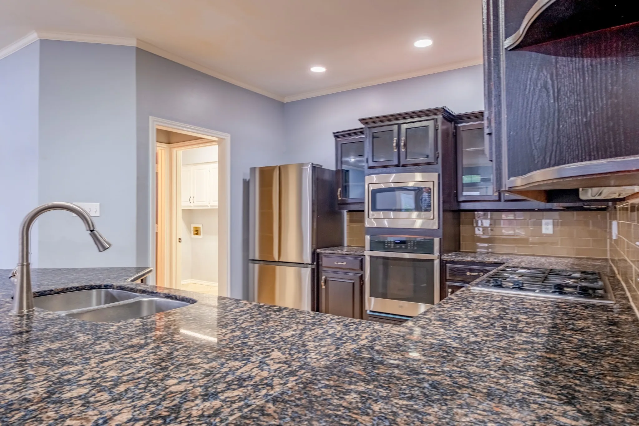 Single Family Residence For Sale in Denton County , 1502 Mission Hills Lane, Corinth, Texas 76210, 3 Bedroom, 3 Bathroom, 2 Garage spaces, 2,222 Sqft, built in 1987, mls#21333609, Real Estate Agent in Corinth, Homes For Sale in Denton county, Homes For Sale in Corinth, Realtor in Corinth Texas, Real Estate Brokerage Independent Realty Texas, Luminita Cordes Realtor