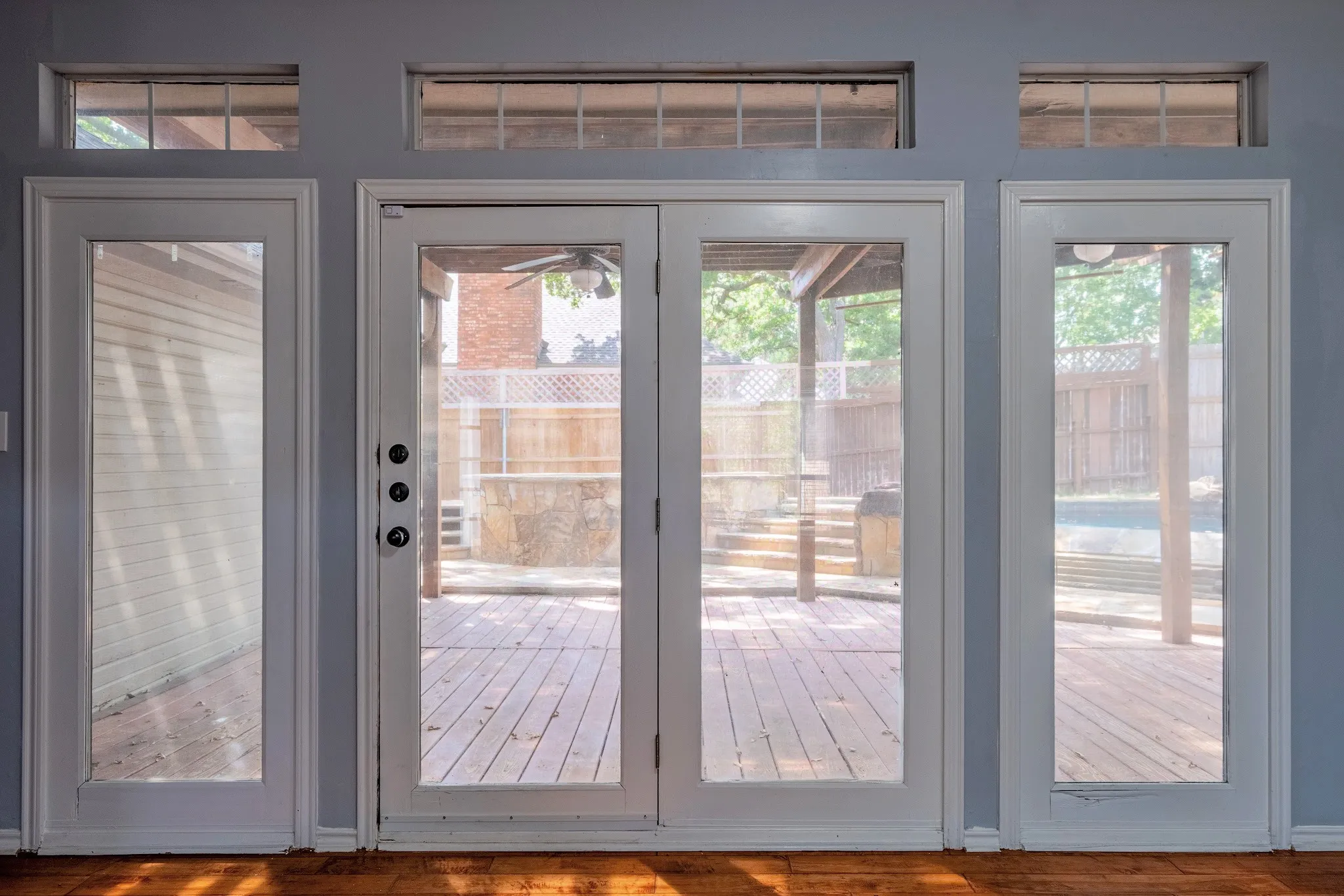 Single Family Residence For Sale in Denton County , 1502 Mission Hills Lane, Corinth, Texas 76210, 3 Bedroom, 3 Bathroom, 2 Garage spaces, 2,222 Sqft, built in 1987, mls#21333609, Real Estate Agent in Corinth, Homes For Sale in Denton county, Homes For Sale in Corinth, Realtor in Corinth Texas, Real Estate Brokerage Independent Realty Texas, Luminita Cordes Realtor
