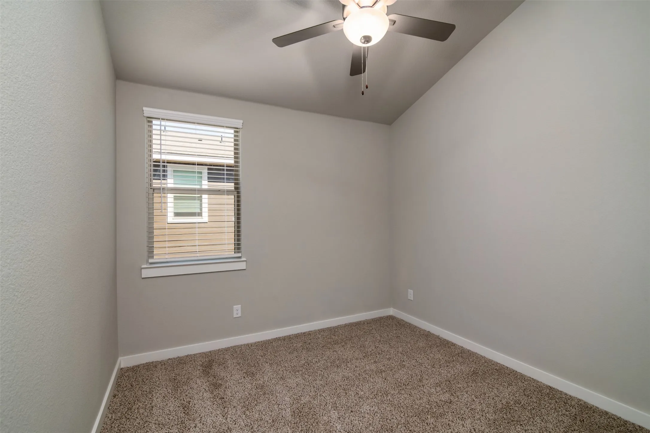 Apartment For Rent in Ellis County , 729 Harvest Moon Drive, Venus, Texas 76084, 2 Bedroom, 2 Bathroom, 1 Garage spaces, 1,134 Sqft, built in 2022, mls#21333648, Real Estate Agent in Venus, Homes For Rent in Ellis county, Homes For Rent in Venus, Realtor in Venus Texas, Real Estate Brokerage Independent Realty Texas, Luminita Cordes Realtor