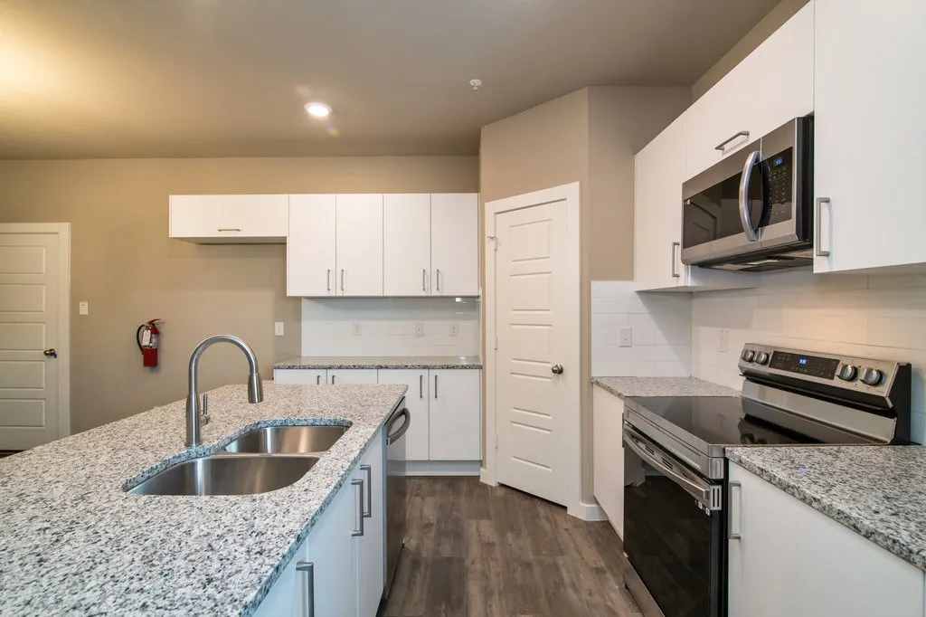Apartment For Rent in Ellis County , 605 Harvest Moon Drive, Venus, Texas 76084, 2 Bedroom, 2 Bathroom, 1 Garage spaces, 1,134 Sqft, built in 2022, mls#21333664, Real Estate Agent in Venus, Homes For Rent in Ellis county, Homes For Rent in Venus, Realtor in Venus Texas, Real Estate Brokerage Independent Realty Texas, Luminita Cordes Realtor
