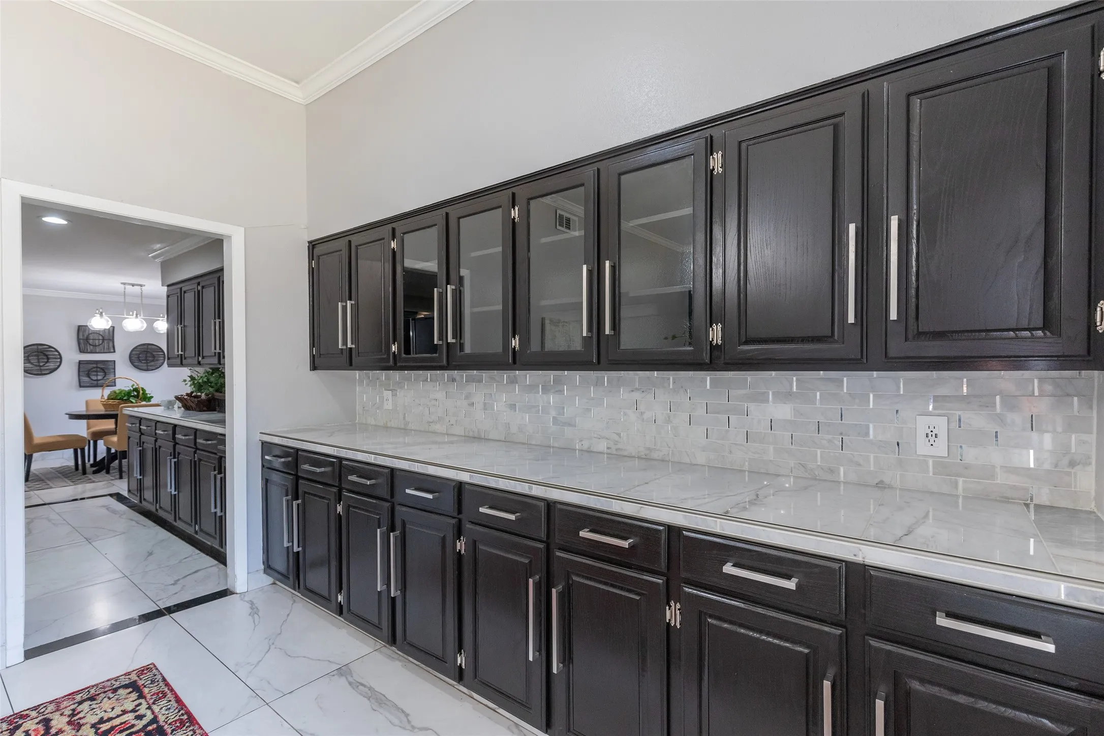 Single Family Residence For Sale in Taylor County , 46 Augusta Drive, Abilene, Texas 79606, 3 Bedroom, 3 Bathroom, 2 Garage spaces, 2,440 Sqft, built in 1981, mls#21332594, Real Estate Agent in Abilene, Homes For Sale in Taylor county, Homes For Sale in Abilene, Realtor in Abilene Texas, Real Estate Brokerage Independent Realty Texas, Luminita Cordes Realtor