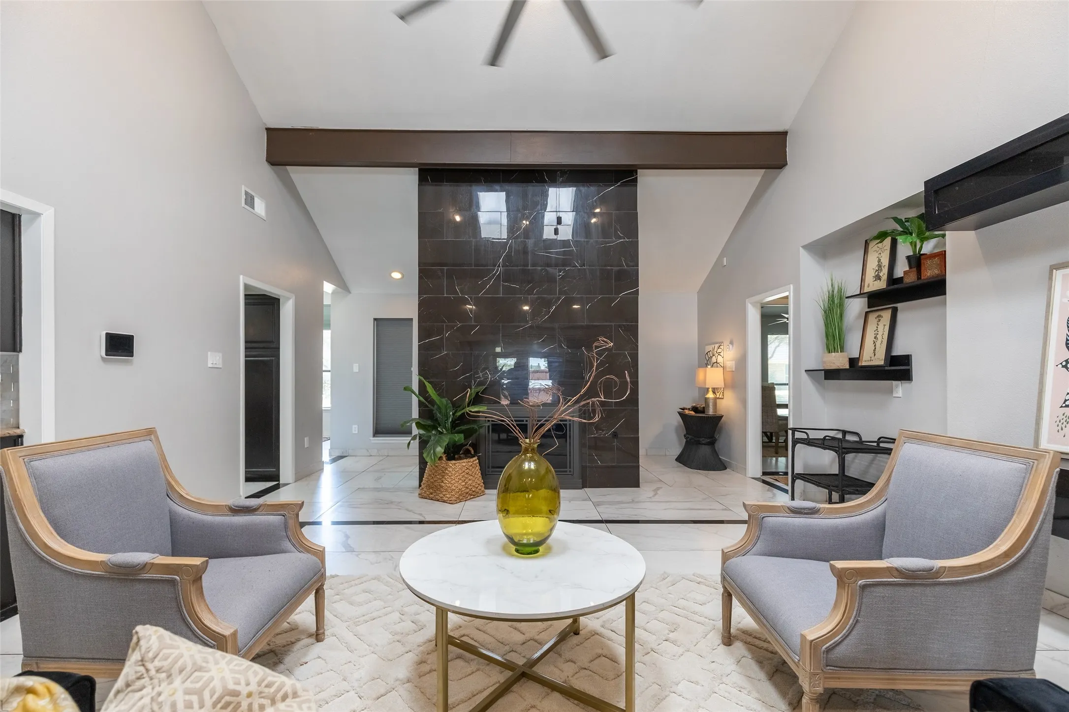 Single Family Residence For Sale in Taylor County , 46 Augusta Drive, Abilene, Texas 79606, 3 Bedroom, 3 Bathroom, 2 Garage spaces, 2,440 Sqft, built in 1981, mls#21332594, Real Estate Agent in Abilene, Homes For Sale in Taylor county, Homes For Sale in Abilene, Realtor in Abilene Texas, Real Estate Brokerage Independent Realty Texas, Luminita Cordes Realtor