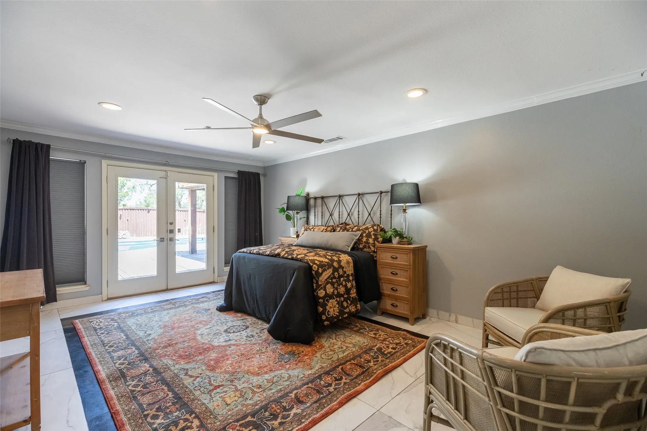 Single Family Residence For Sale in Taylor County , 46 Augusta Drive, Abilene, Texas 79606, 3 Bedroom, 3 Bathroom, 2 Garage spaces, 2,440 Sqft, built in 1981, mls#21332594, Real Estate Agent in Abilene, Homes For Sale in Taylor county, Homes For Sale in Abilene, Realtor in Abilene Texas, Real Estate Brokerage Independent Realty Texas, Luminita Cordes Realtor