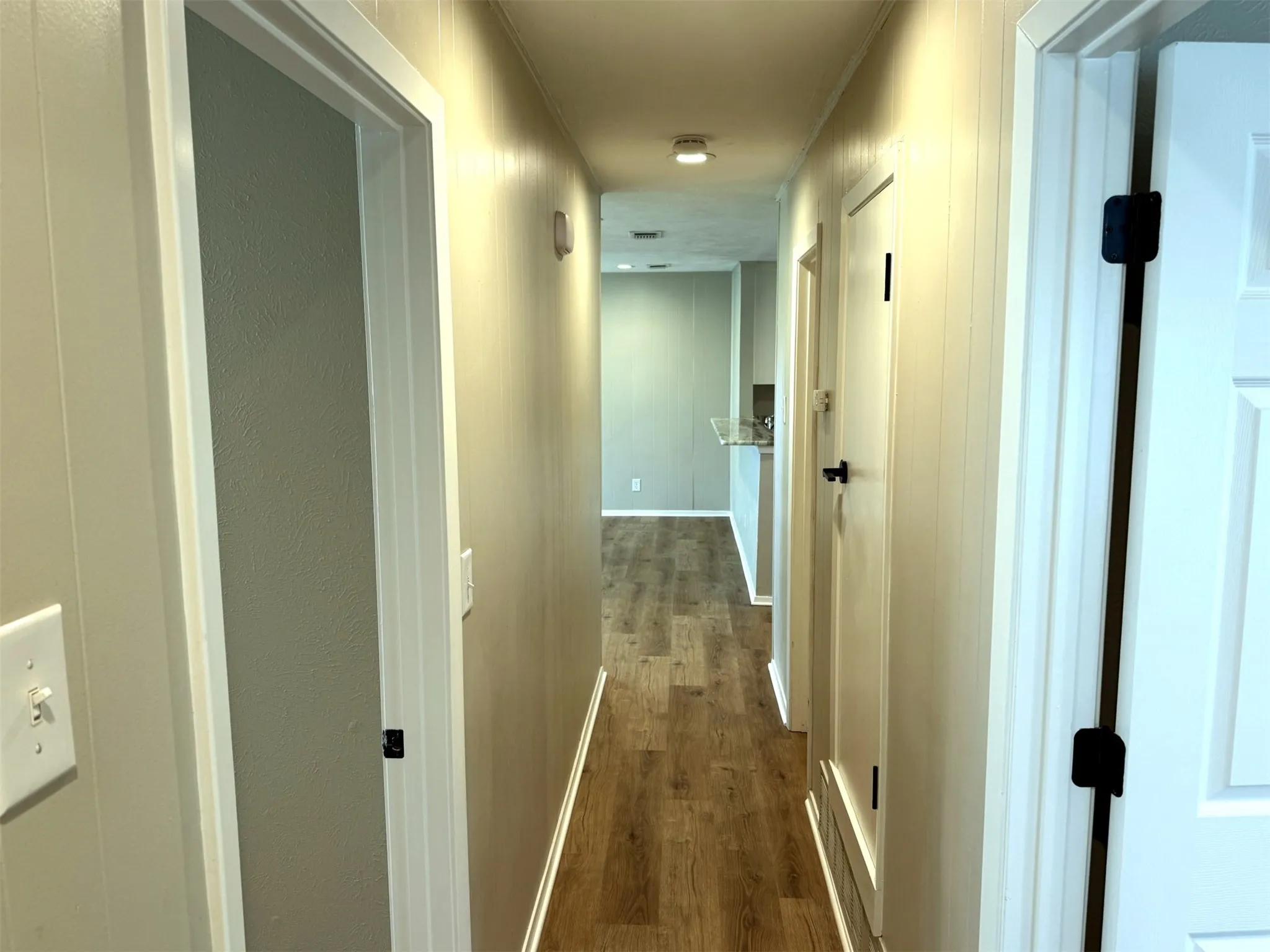 Single Family Residence For Rent in Denton County , 321 E Lake Street, Krum, Texas 76249, 3 Bedroom, 2 Bathroom, 2 Garage spaces, 1,487 Sqft, built in 1967, Price $1,850, mls#21331149, Real Estate Agent in Krum, Homes For Rent in Denton county, Homes For Rent in Krum, Realtor in Krum Texas, Real Estate Brokerage Independent Realty Texas, Luminita Cordes Realtor