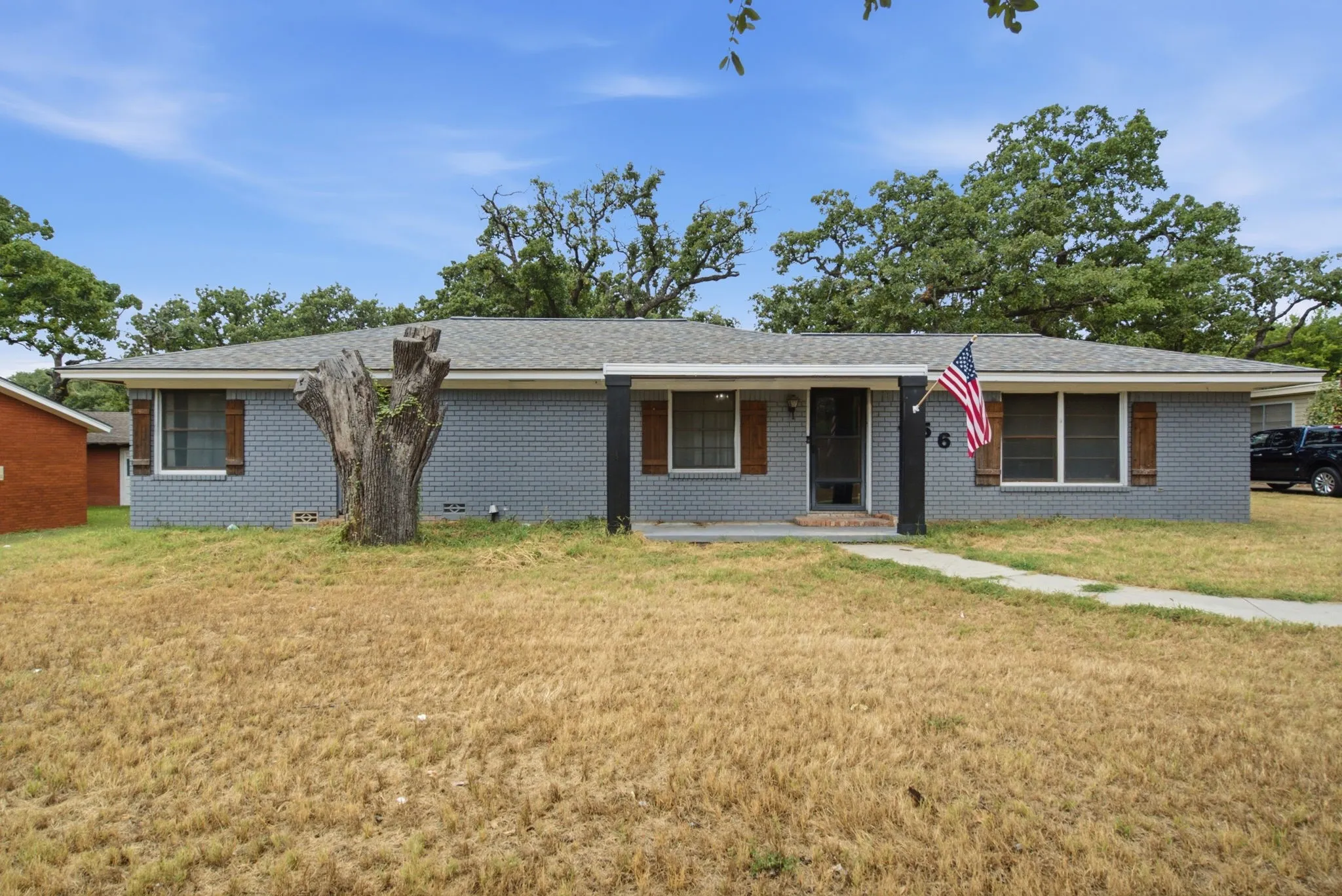 Single Family Residence For Sale in Erath County , 456 Alexander Road, Stephenville, Texas 76401, 7 Bedroom, 2 Bathroom, Garage spaces, 2,523 Sqft, built in 1960, mls#21333662, Real Estate Agent in Stephenville, Homes For Sale in Erath county, Homes For Sale in Stephenville, Realtor in Stephenville Texas, Real Estate Brokerage Independent Realty Texas, Luminita Cordes Realtor