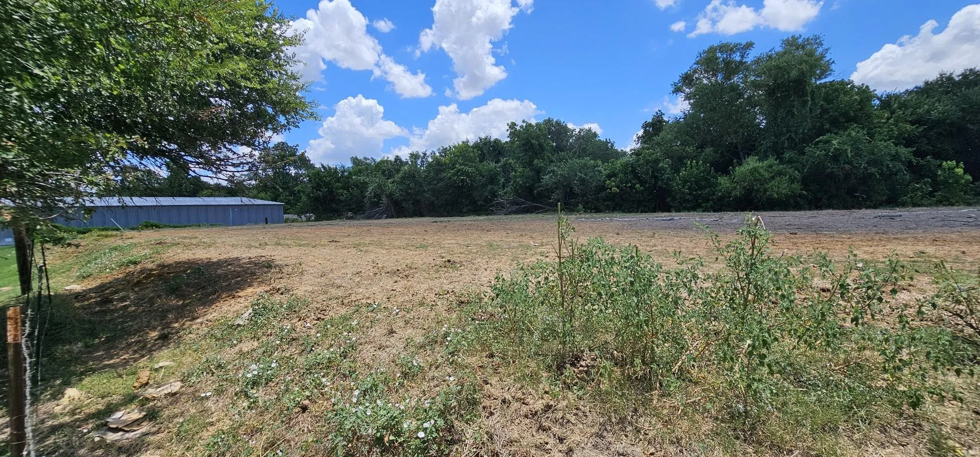Warehouse For Sale in Tarrant County , 2001 Solona Street, Haltom City, Texas 76117, 0, 0, Garage spaces, 0 Sqft, built in 0, mls#21333686, Real Estate Agent in Haltom City, Homes For Sale in Tarrant county, Homes For Sale in Haltom City, Realtor in Haltom City Texas, Real Estate Brokerage Independent Realty Texas, Luminita Cordes Realtor