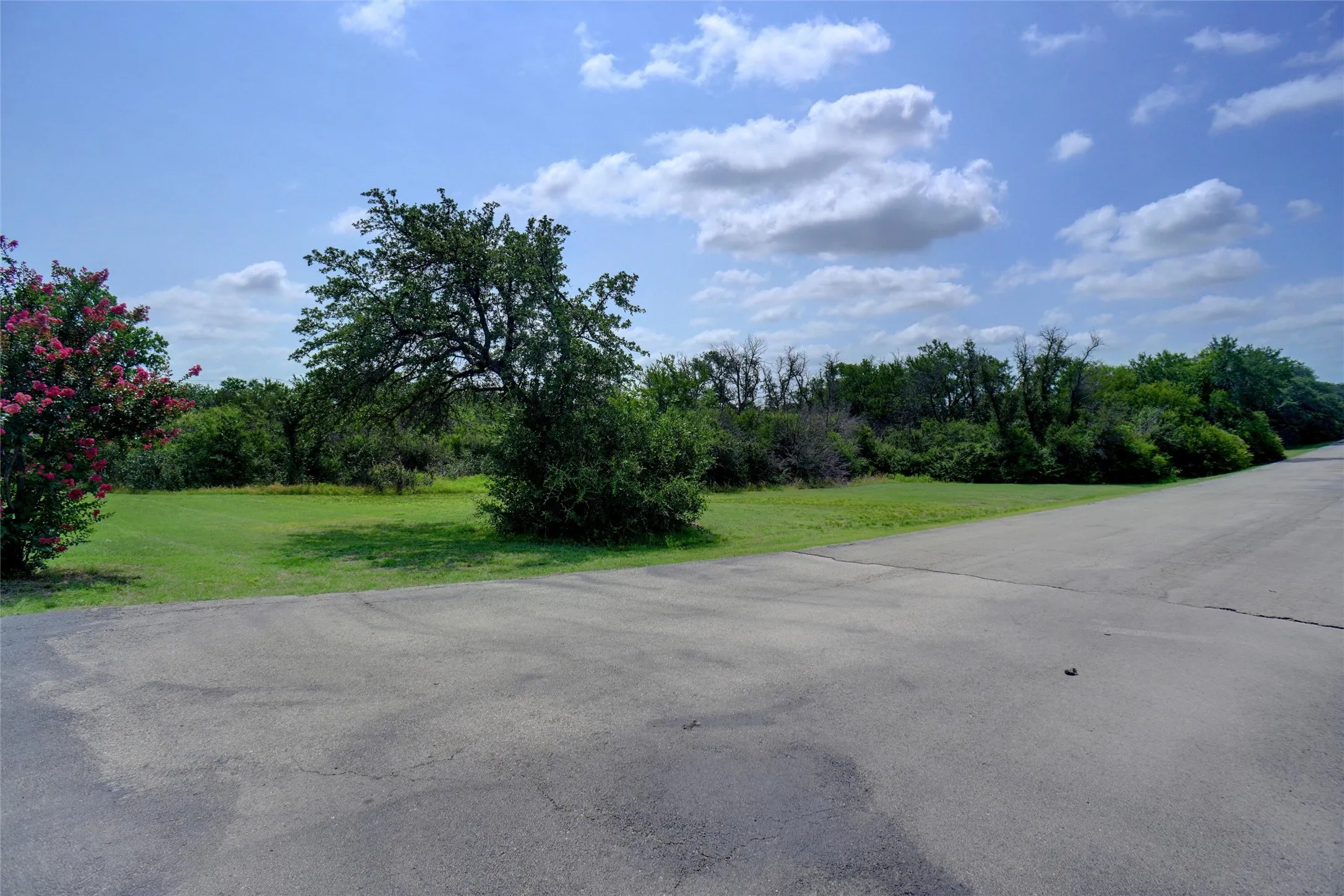 Unimproved Land For Sale in Tarrant County , 8677 Jacksboro Highway, Lakeside, Texas 76135, 0, 0, Garage spaces, 0 Sqft, built in 0, mls#21333182, Real Estate Agent in Lakeside, Homes For Sale in Tarrant county, Homes For Sale in Lakeside, Realtor in Lakeside Texas, Real Estate Brokerage Independent Realty Texas, Luminita Cordes Realtor