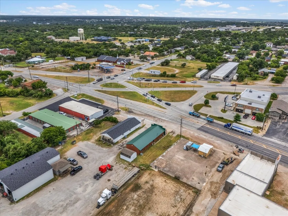 Office For Rent in Parker County , 1214 Mineral Wells Highway, Weatherford, Texas 76086, 0, 0, Garage spaces, 0 Sqft, built in 0, Price $3,500, mls#21331051, Real Estate Agent in Weatherford, Homes For Rent in Parker county, Homes For Rent in Weatherford, Realtor in Weatherford Texas, Real Estate Brokerage Independent Realty Texas, Luminita Cordes Realtor