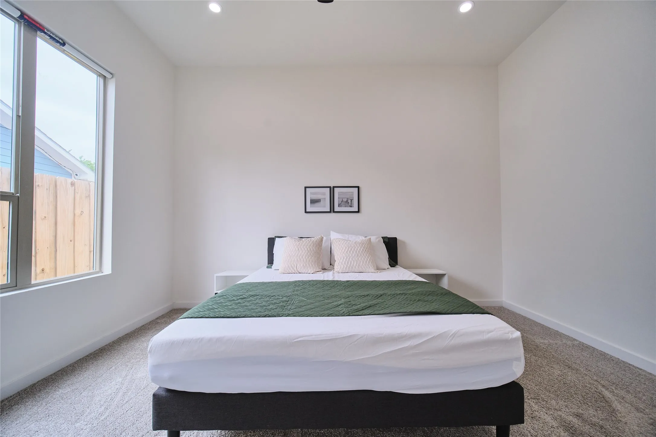 Single Family Residence For Sale in Dallas County , 1350 Strickland Street, Dallas, Texas 75216, 3 Bedrooms, 2 Bathrooms, Garage spaces, 1,568 Sqft, built in 1925, Price $305,000, mls#21333699, Real Estate Agent in Dallas, Homes For Sale in Dallas county, Homes For Sale in Dallas, Realtor in Dallas Texas, Real Estate Brokerage Independent Realty Texas, Luminita Cordes Realtor