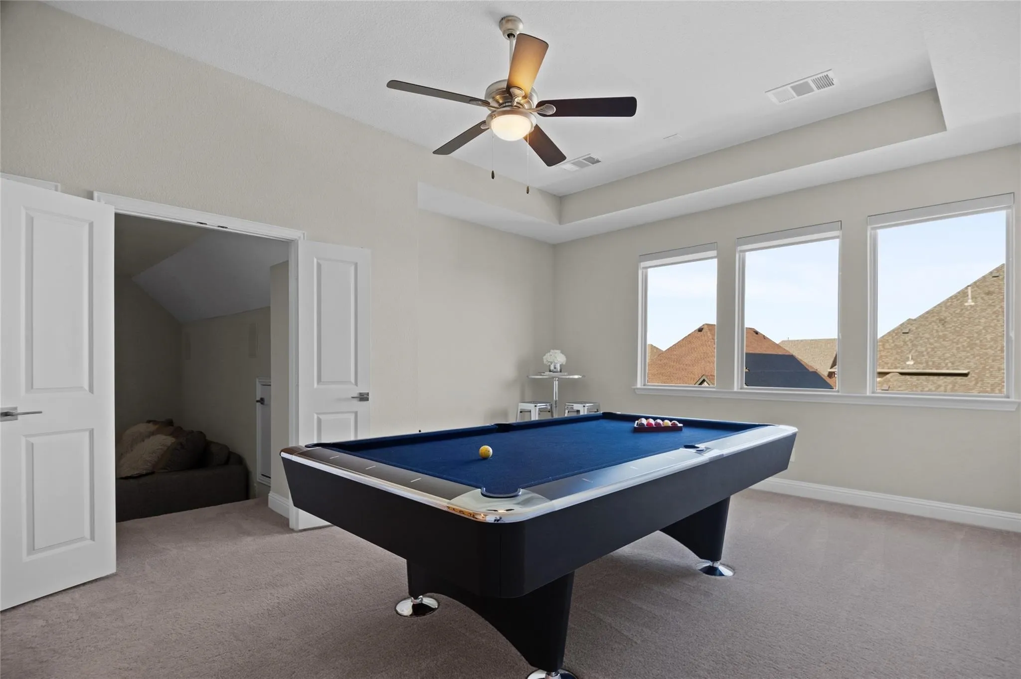 Single Family Residence For Sale in Collin County , 6905 St Georges Drive, Mc Kinney, Texas 75070, 4 Bedroom, 4 Bathroom, 3 Garage spaces, 3,493 Sqft, built in 2016, mls#21329470, Real Estate Agent in Mc Kinney, Homes For Sale in Collin county, Homes For Sale in Mc Kinney, Realtor in Mc Kinney Texas, Real Estate Brokerage Independent Realty Texas, Luminita Cordes Realtor