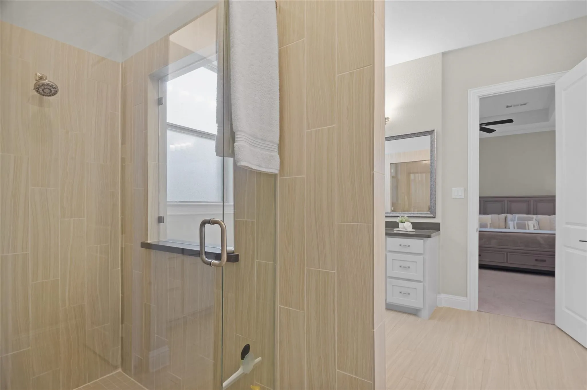 Single Family Residence For Sale in Collin County , 6905 St Georges Drive, Mc Kinney, Texas 75070, 4 Bedroom, 4 Bathroom, 3 Garage spaces, 3,493 Sqft, built in 2016, mls#21329470, Real Estate Agent in Mc Kinney, Homes For Sale in Collin county, Homes For Sale in Mc Kinney, Realtor in Mc Kinney Texas, Real Estate Brokerage Independent Realty Texas, Luminita Cordes Realtor