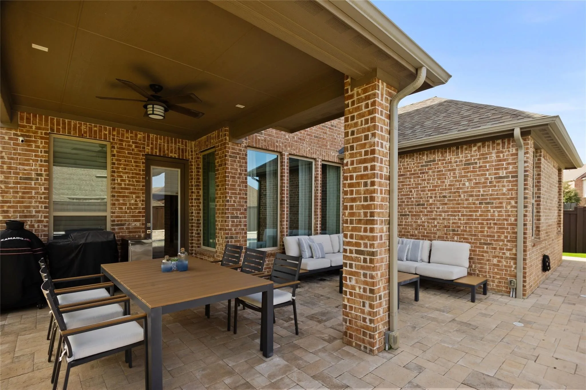 Single Family Residence For Sale in Collin County , 6905 St Georges Drive, Mc Kinney, Texas 75070, 4 Bedroom, 4 Bathroom, 3 Garage spaces, 3,493 Sqft, built in 2016, mls#21329470, Real Estate Agent in Mc Kinney, Homes For Sale in Collin county, Homes For Sale in Mc Kinney, Realtor in Mc Kinney Texas, Real Estate Brokerage Independent Realty Texas, Luminita Cordes Realtor