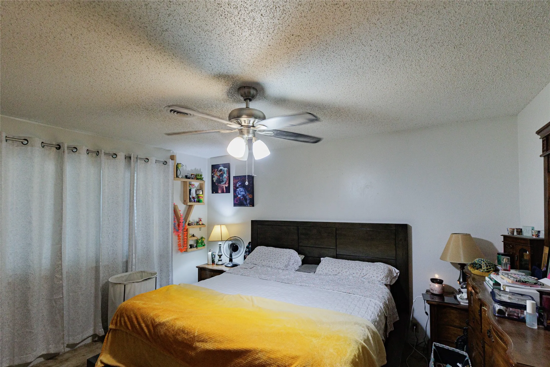 Single Family Residence For Sale in Cooke County , 4594 FM 678, Gainesville, Texas 76240, 3 Bedroom, 2 Bathroom, 2 Garage spaces, 1,232 Sqft, built in 1971, mls#21331576, Real Estate Agent in Gainesville, Homes For Sale in Cooke county, Homes For Sale in Gainesville, Realtor in Gainesville Texas, Real Estate Brokerage Independent Realty Texas, Luminita Cordes Realtor