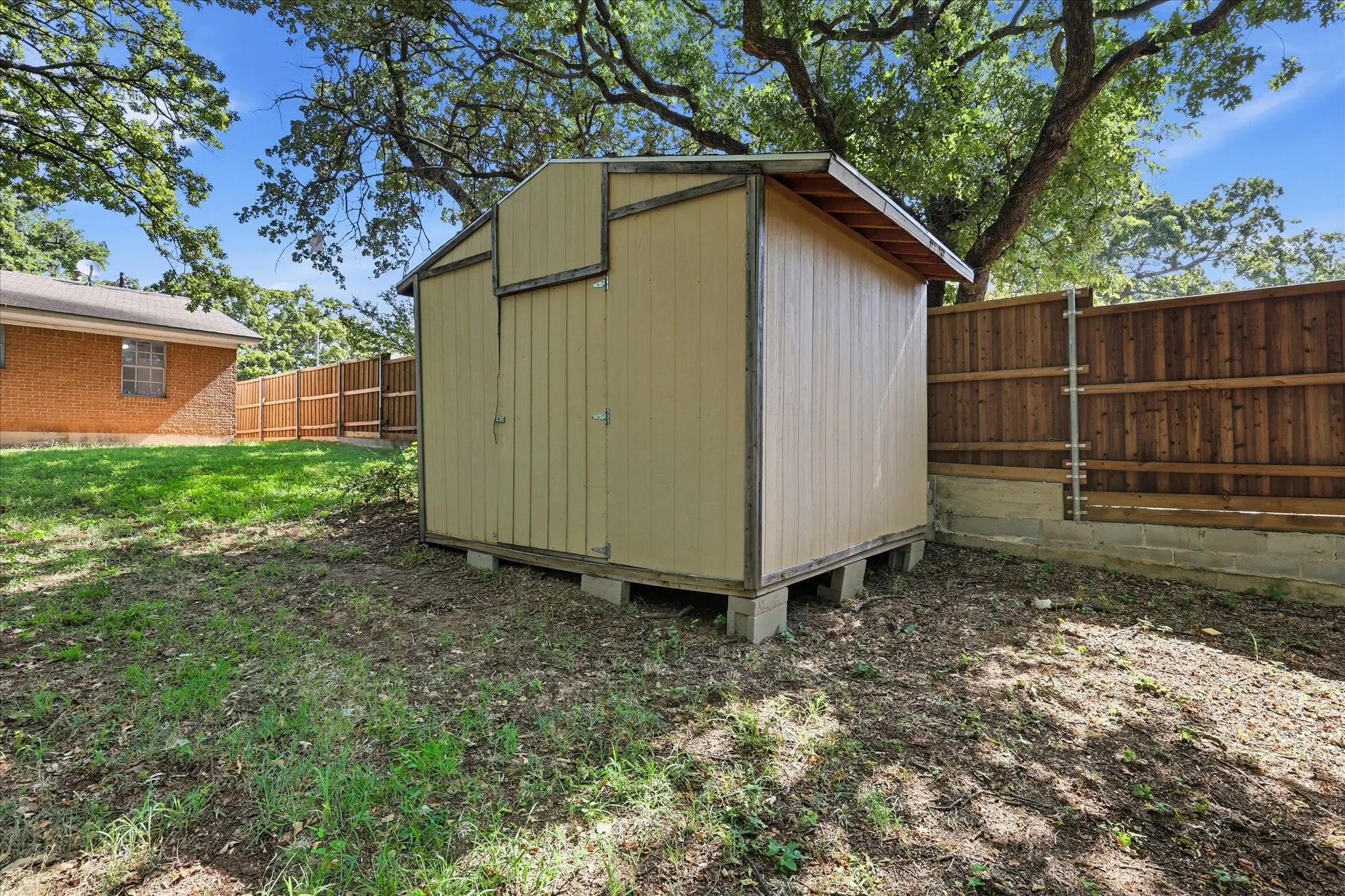 Shed