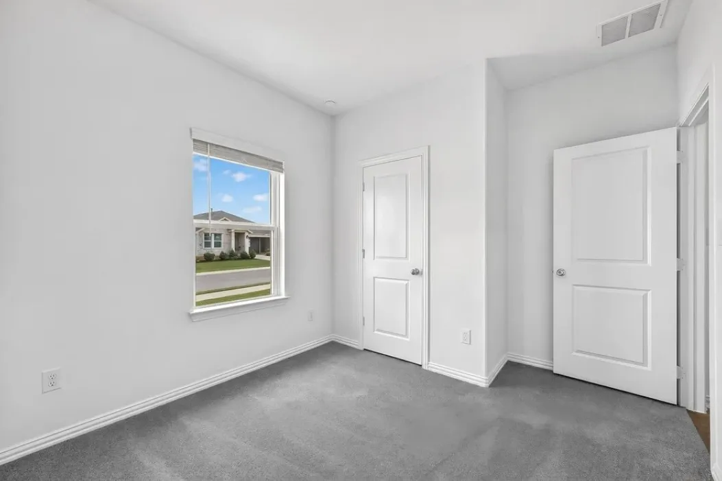 2628 Glacier Road ~ Ready Now!