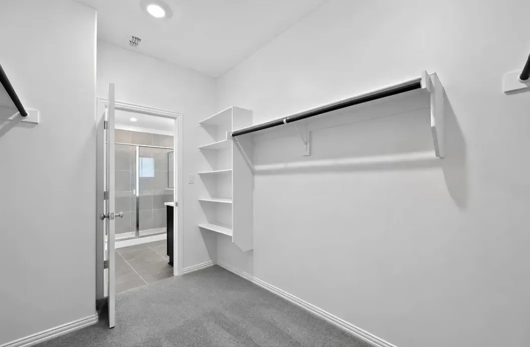2628 Glacier Road ~ Ready Now!
