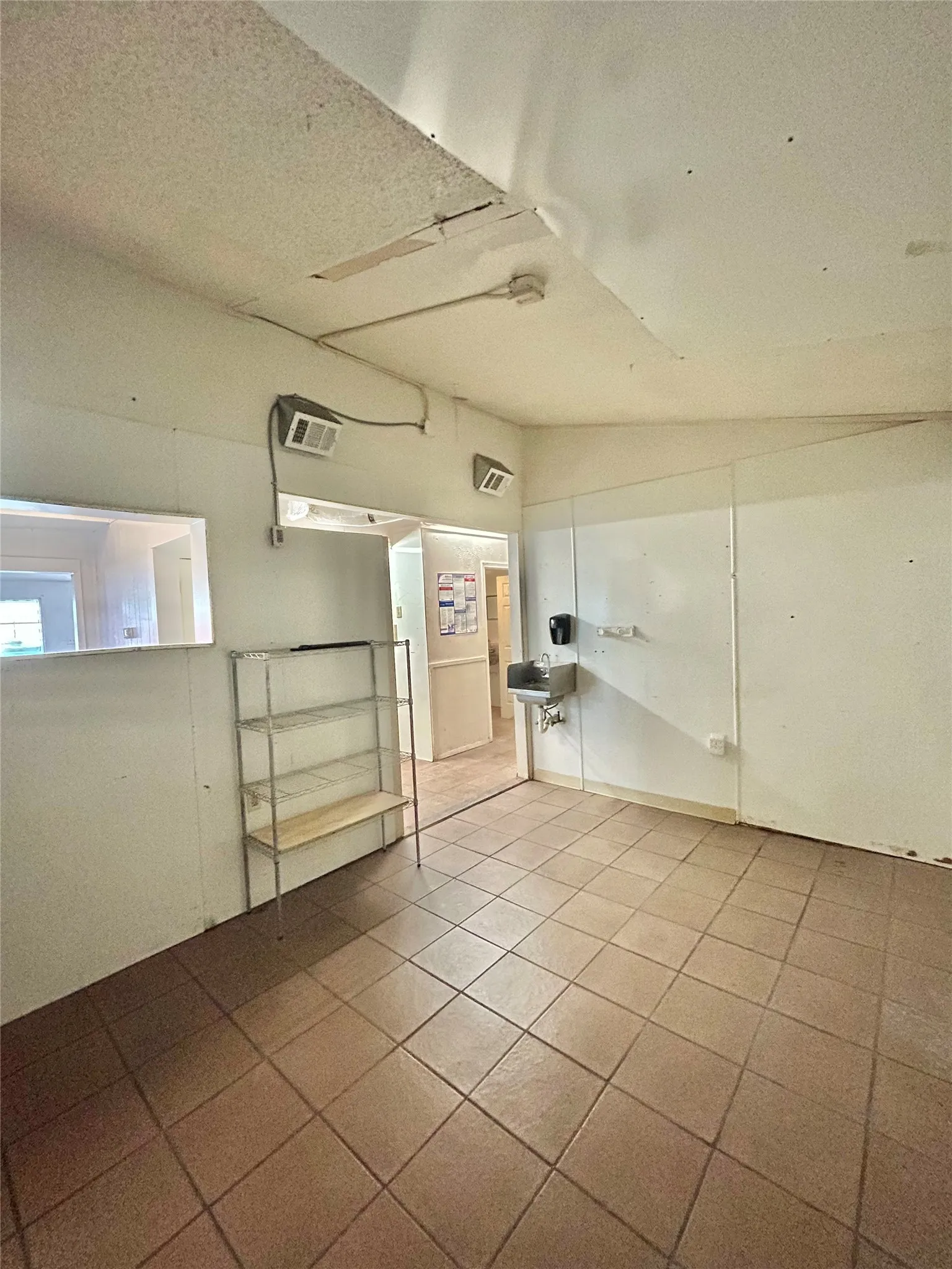 Multi Use Room with Plumbing