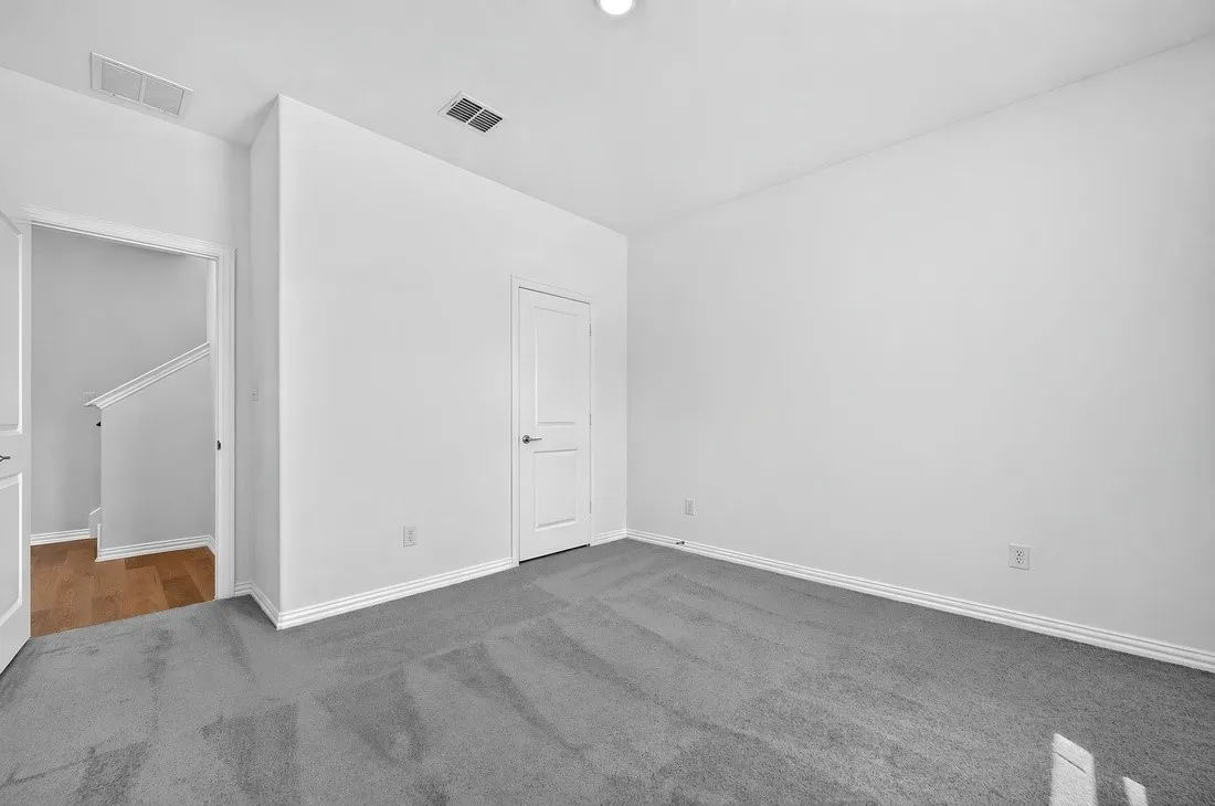 2632 Glacier Road ~ Ready Now