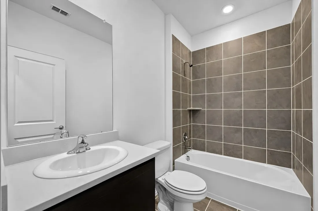 2632 Glacier Road ~ Ready Now