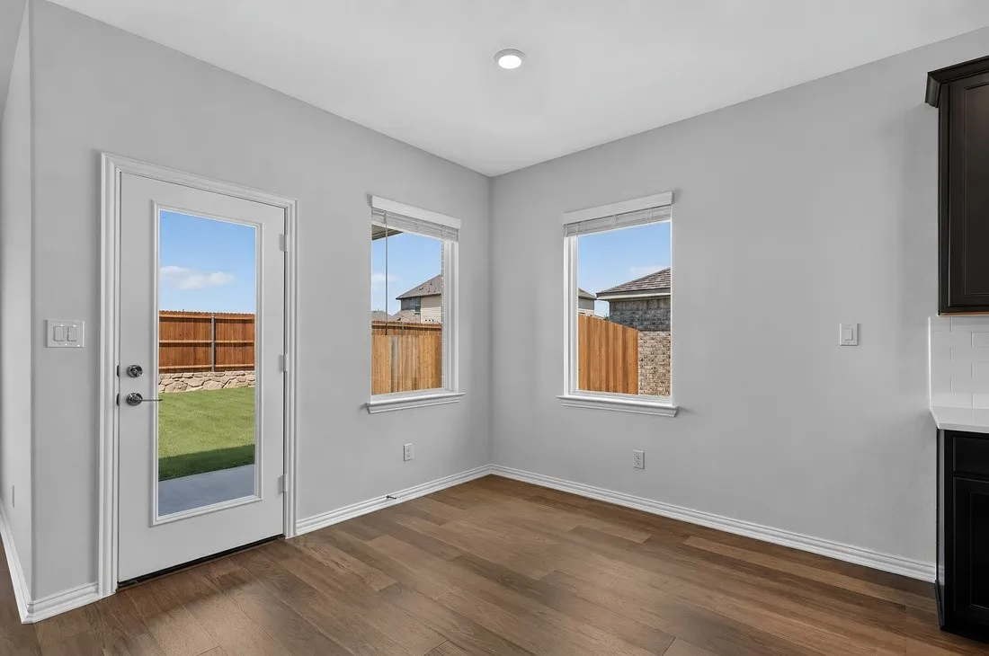 2632 Glacier Road ~ Ready Now