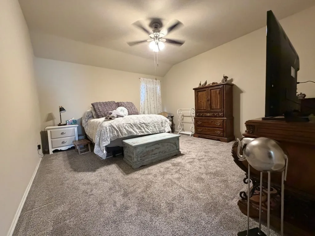 Single Family Residence For Sale in Kaufman County , 207 Patriot Parkway, Forney, Texas 75126, 4 Bedroom, 3 Bathroom, 2 Garage spaces, 2,527 Sqft, built in 2013, mls#21333712, Real Estate Agent in Forney, Homes For Sale in Kaufman county, Homes For Sale in Forney, Realtor in Forney Texas, Real Estate Brokerage Independent Realty Texas, Luminita Cordes Realtor
