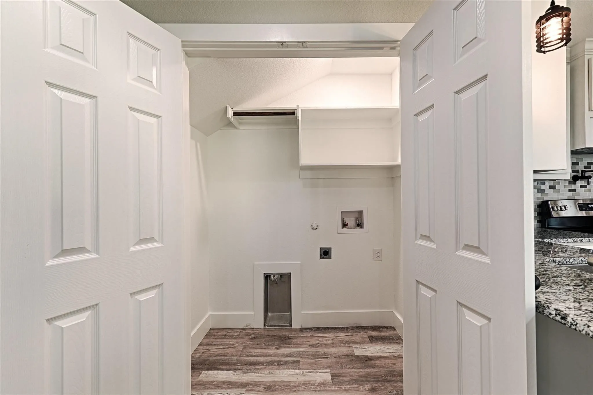 Duplex For Sale in Grayson County , 208-212 E Cherry Street, Sherman, Texas 75090, 6 Bedroom, 6 Bathroom, 2 Garage spaces, 3,224 Sqft, built in 2022, mls#21333389, Real Estate Agent in Sherman, Homes For Sale in Grayson county, Homes For Sale in Sherman, Realtor in Sherman Texas, Real Estate Brokerage Independent Realty Texas, Luminita Cordes Realtor