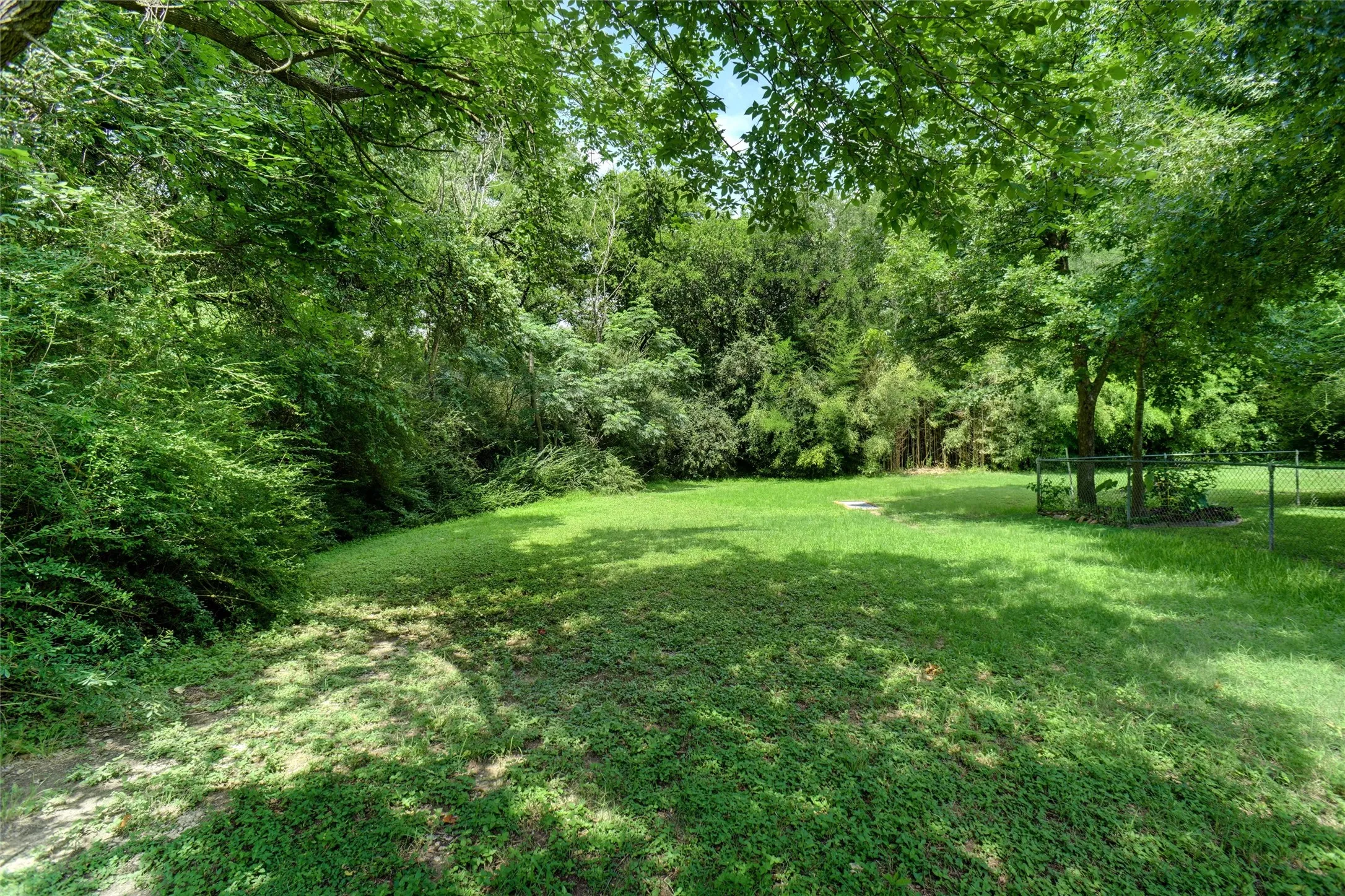 Unimproved Land For Sale in Tarrant County , 36.719 AC TBD Glory Road, Lakeside, Texas 76135, 0, 0, Garage spaces, 0 Sqft, built in 0, mls#21333533, Real Estate Agent in Lakeside, Homes For Sale in Tarrant county, Homes For Sale in Lakeside, Realtor in Lakeside Texas, Real Estate Brokerage Independent Realty Texas, Luminita Cordes Realtor