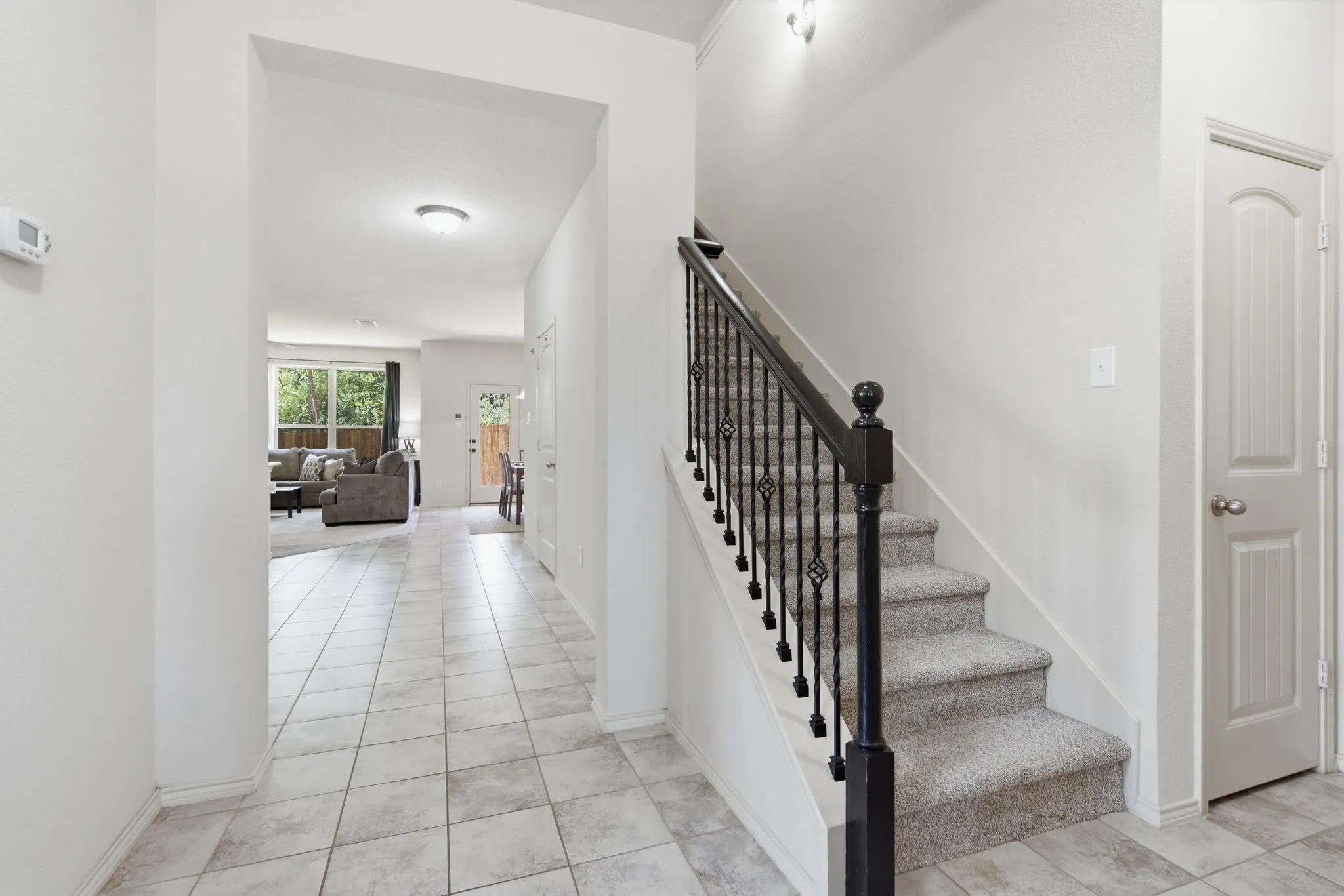 Single Family Residence For Sale in Denton County , 5005 Marina Drive, Denton, Texas 76208, 4 Bedroom, 3 Bathroom, 2 Garage spaces, 2,608 Sqft, built in 2015, mls#21333268, Real Estate Agent in Denton, Homes For Sale in Denton county, Homes For Sale in Denton, Realtor in Denton Texas, Real Estate Brokerage Independent Realty Texas, Luminita Cordes Realtor