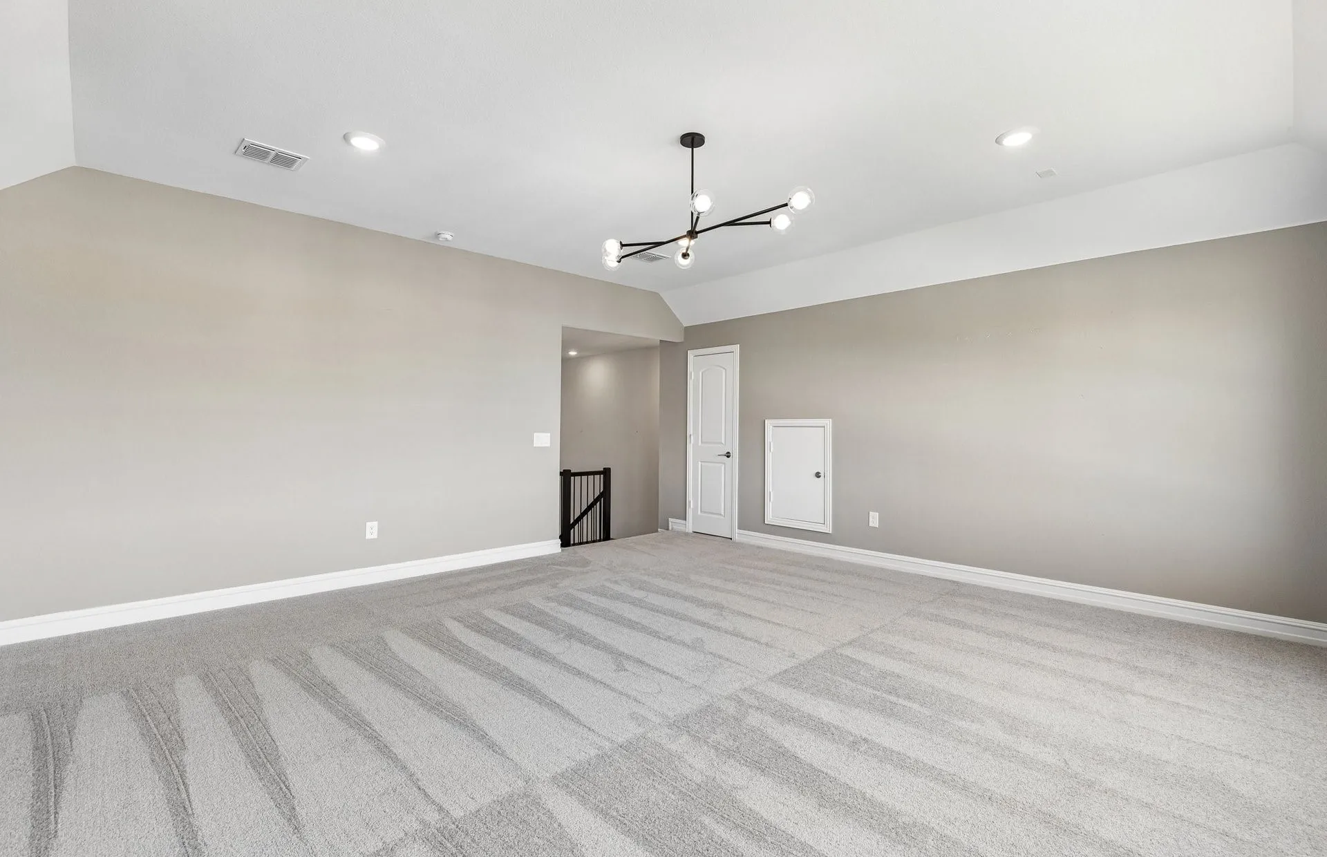 Spacious loft off second floor entry