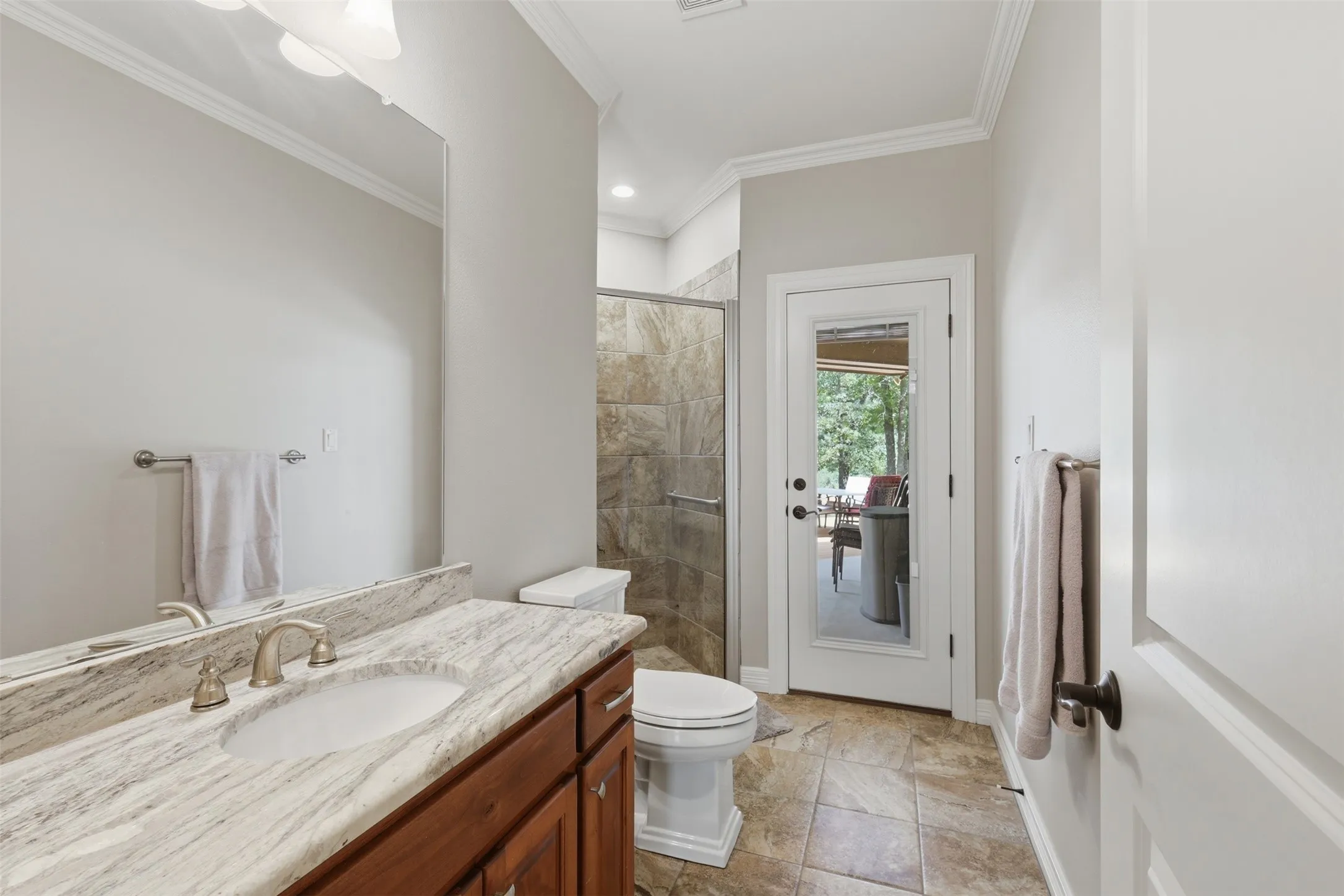 Single Family Residence For Sale in Hopkins County , 118 Katie Ridge, Sulphur Springs, Texas 75482, 4 Bedroom, 3 Bathroom, 3 Garage spaces, 3,243 Sqft, built in 2016, mls#21333595, Real Estate Agent in Sulphur Springs, Homes For Sale in Hopkins county, Homes For Sale in Sulphur Springs, Realtor in Sulphur Springs Texas, Real Estate Brokerage Independent Realty Texas, Luminita Cordes Realtor