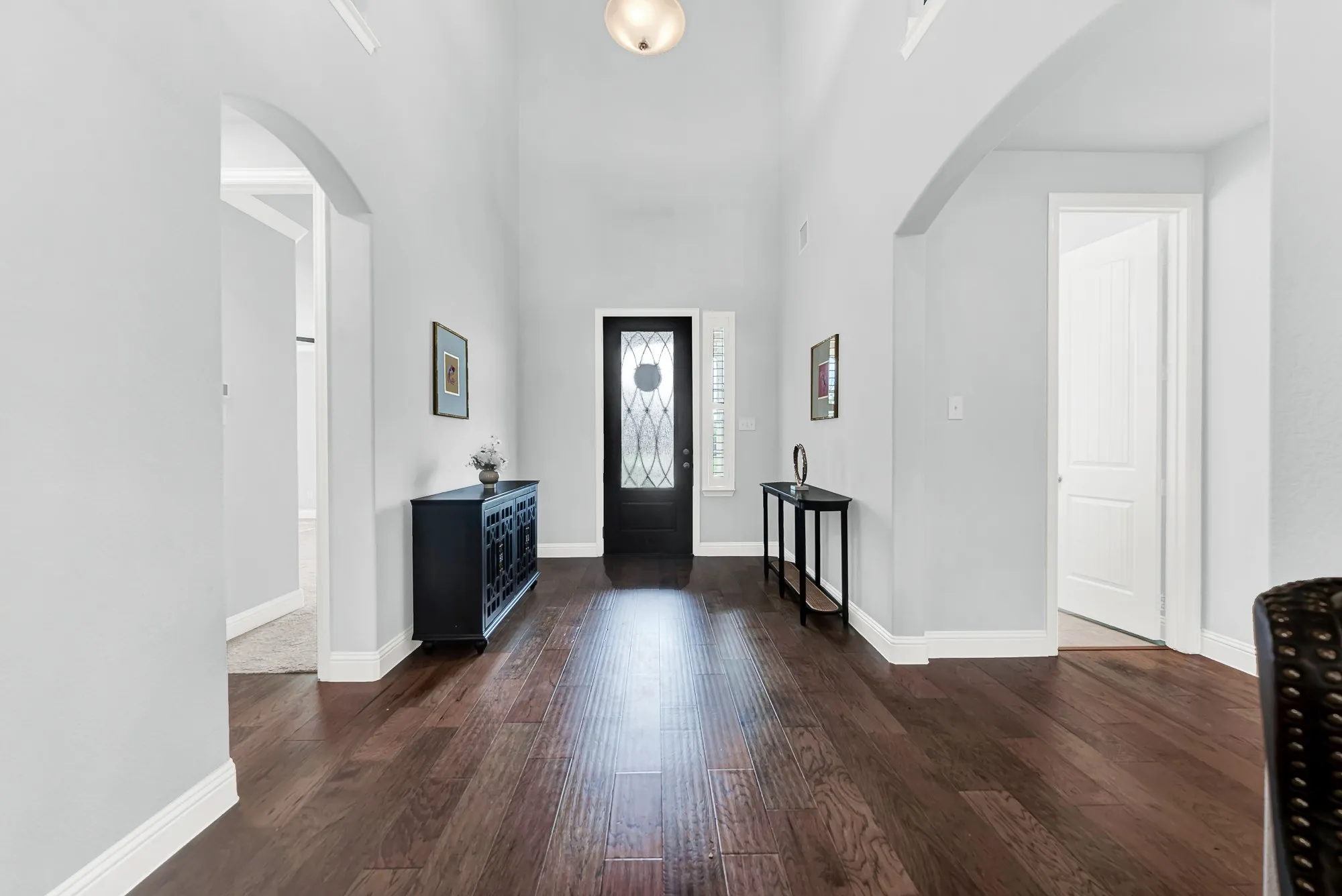 Single Family Residence For Sale in Dallas County , 295 Crystal Cove, Sunnyvale, Texas 75182, 6 Bedroom, 6 Bathroom, 3 Garage spaces, 4,800 Sqft, built in 2020, mls#21326828, Real Estate Agent in Sunnyvale, Homes For Sale in Dallas county, Homes For Sale in Sunnyvale, Realtor in Sunnyvale Texas, Real Estate Brokerage Independent Realty Texas, Luminita Cordes Realtor