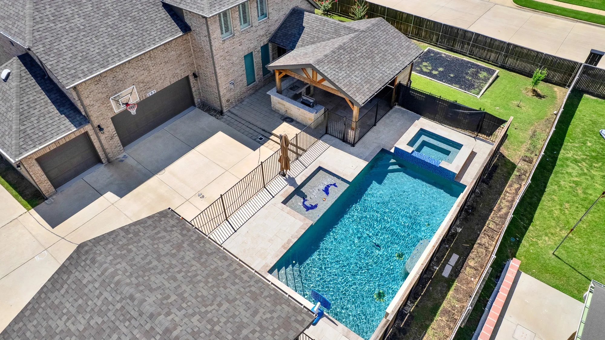 Single Family Residence For Sale in Dallas County , 295 Crystal Cove, Sunnyvale, Texas 75182, 6 Bedroom, 6 Bathroom, 3 Garage spaces, 4,800 Sqft, built in 2020, mls#21326828, Real Estate Agent in Sunnyvale, Homes For Sale in Dallas county, Homes For Sale in Sunnyvale, Realtor in Sunnyvale Texas, Real Estate Brokerage Independent Realty Texas, Luminita Cordes Realtor