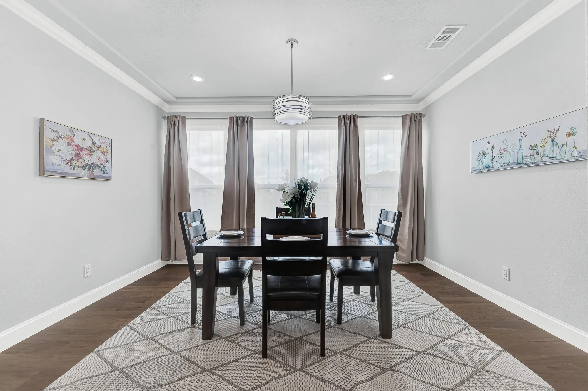 Single Family Residence For Sale in Dallas County , 295 Crystal Cove, Sunnyvale, Texas 75182, 6 Bedroom, 6 Bathroom, 3 Garage spaces, 4,800 Sqft, built in 2020, mls#21326828, Real Estate Agent in Sunnyvale, Homes For Sale in Dallas county, Homes For Sale in Sunnyvale, Realtor in Sunnyvale Texas, Real Estate Brokerage Independent Realty Texas, Luminita Cordes Realtor