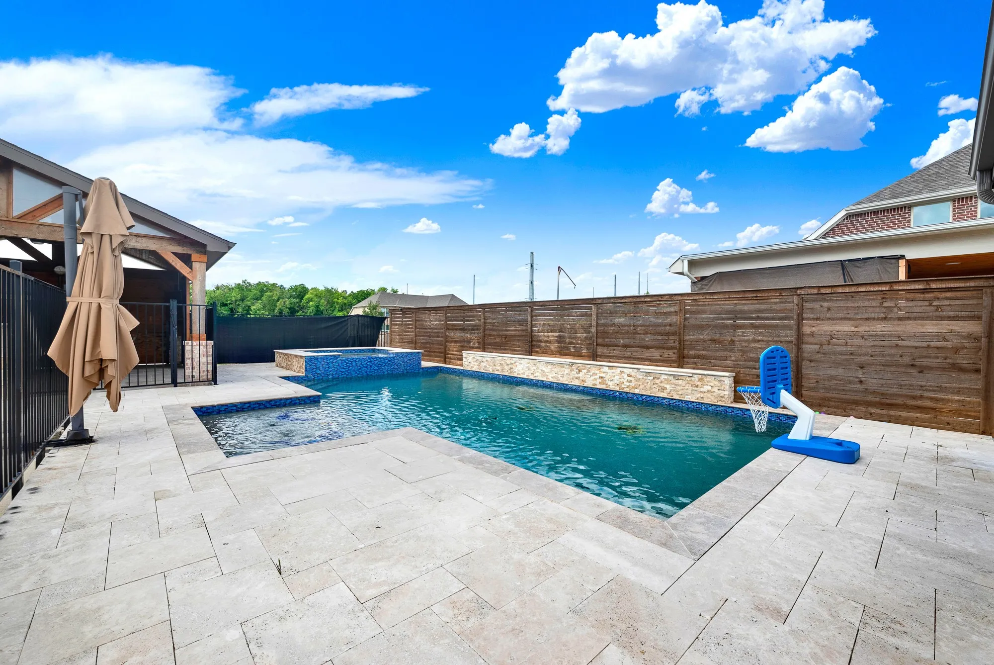 Single Family Residence For Sale in Dallas County , 295 Crystal Cove, Sunnyvale, Texas 75182, 6 Bedroom, 6 Bathroom, 3 Garage spaces, 4,800 Sqft, built in 2020, mls#21326828, Real Estate Agent in Sunnyvale, Homes For Sale in Dallas county, Homes For Sale in Sunnyvale, Realtor in Sunnyvale Texas, Real Estate Brokerage Independent Realty Texas, Luminita Cordes Realtor