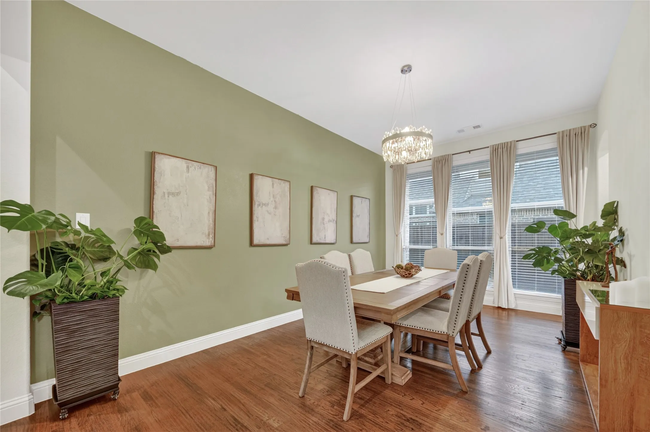 Single Family Residence For Rent in Collin County , 400 Trailside Drive, Prosper, Texas 75078, 4 Bedroom, 3 Bathroom, 3 Garage spaces, 3,028 Sqft, built in 2014, mls#21333725, Real Estate Agent in Prosper, Homes For Rent in Collin county, Homes For Rent in Prosper, Realtor in Prosper Texas, Real Estate Brokerage Independent Realty Texas, Luminita Cordes Realtor