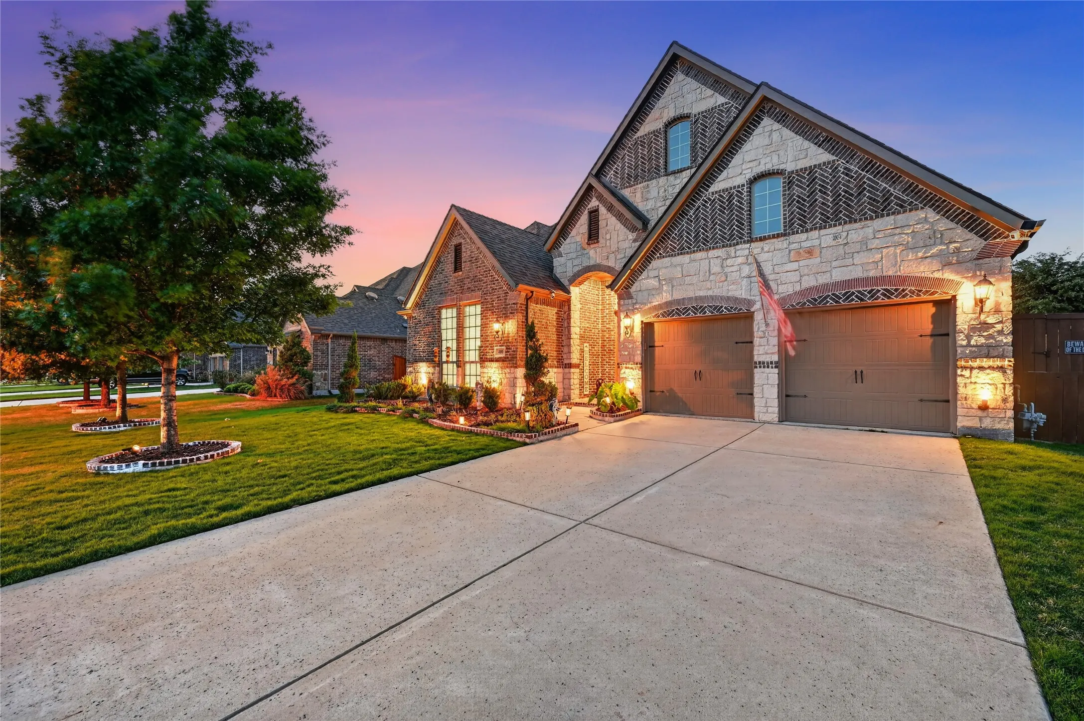 Single Family Residence For Rent in Collin County , 400 Trailside Drive, Prosper, Texas 75078, 4 Bedroom, 3 Bathroom, 3 Garage spaces, 3,028 Sqft, built in 2014, mls#21333725, Real Estate Agent in Prosper, Homes For Rent in Collin county, Homes For Rent in Prosper, Realtor in Prosper Texas, Real Estate Brokerage Independent Realty Texas, Luminita Cordes Realtor