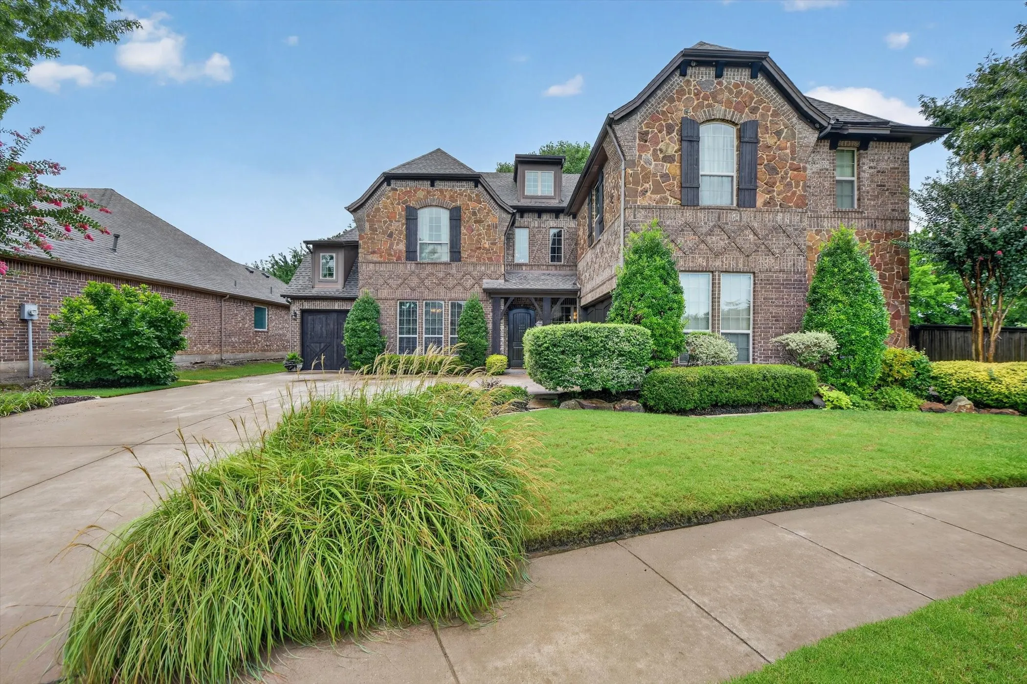 Single Family Residence For Sale in Johnson County , 1200 Madera Drive, Burleson, Texas 76028, 4 Bedroom, 4 Bathroom, 3 Garage spaces, 3,732 Sqft, built in 2010, mls#21331330, Real Estate Agent in Burleson, Homes For Sale in Johnson county, Homes For Sale in Burleson, Realtor in Burleson Texas, Real Estate Brokerage Independent Realty Texas, Luminita Cordes Realtor