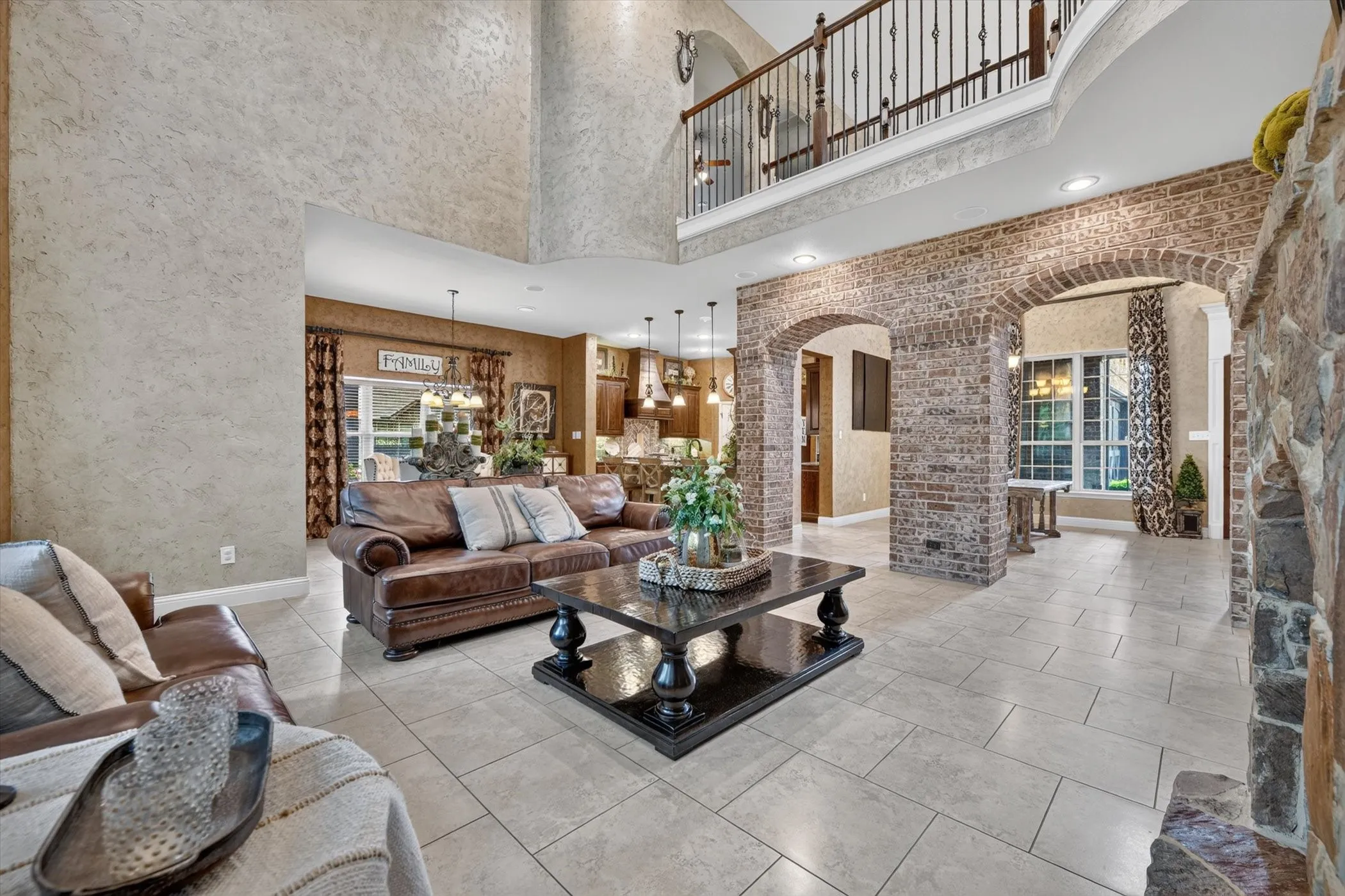 Single Family Residence For Sale in Johnson County , 1200 Madera Drive, Burleson, Texas 76028, 4 Bedroom, 4 Bathroom, 3 Garage spaces, 3,732 Sqft, built in 2010, mls#21331330, Real Estate Agent in Burleson, Homes For Sale in Johnson county, Homes For Sale in Burleson, Realtor in Burleson Texas, Real Estate Brokerage Independent Realty Texas, Luminita Cordes Realtor