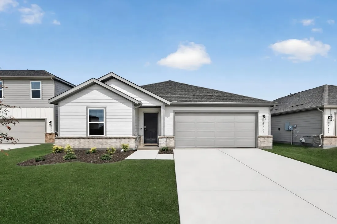 Single Family Residence For Sale in Kaufman County , 2551 Pine Island Court, Crandall, Texas 75114, 4 Bedroom, 2 Bathroom, 2 Garage spaces, 1,689 Sqft, built in 2026, mls#21252464, Real Estate Agent in Crandall, Homes For Sale in Kaufman county, Homes For Sale in Crandall, Realtor in Crandall Texas, Real Estate Brokerage Independent Realty Texas, Luminita Cordes Realtor