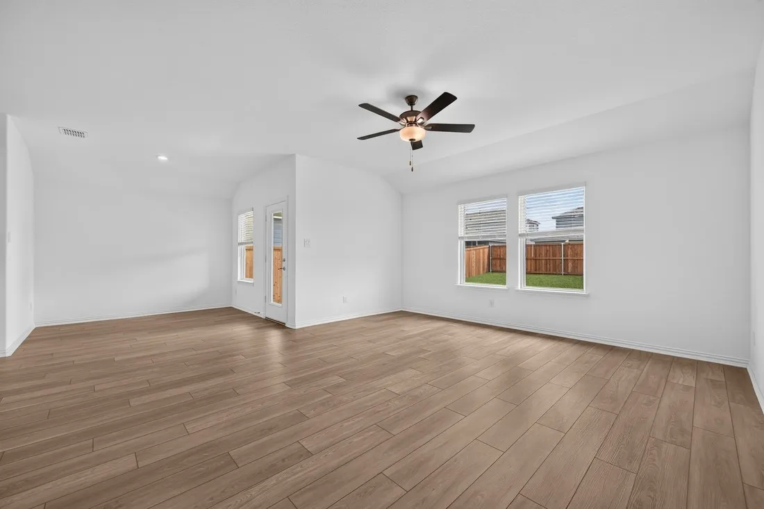 2336 Buffalo Bayou Way ~ Ready Now