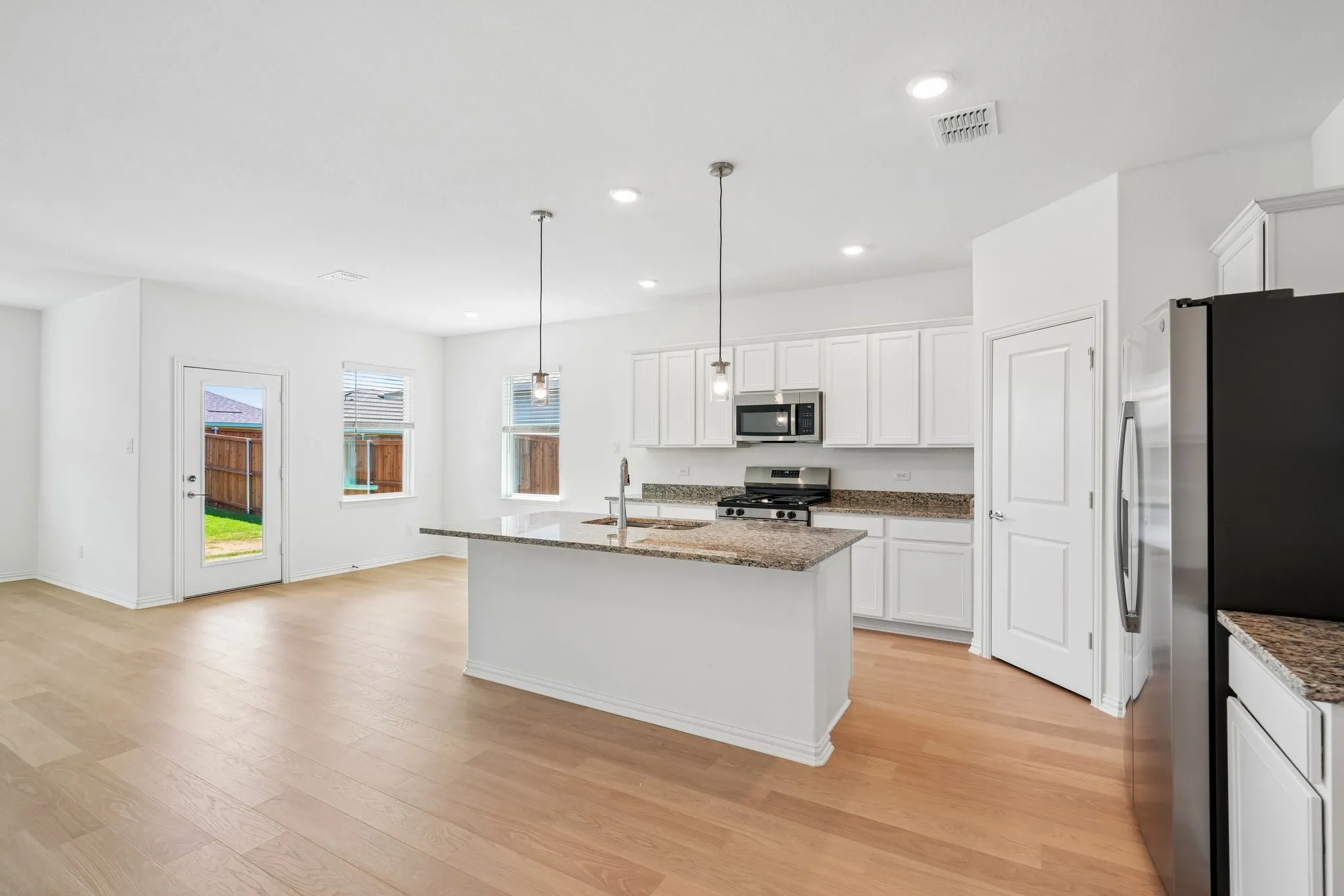 2334 Buffalo Bayou Way ~ Ready Now