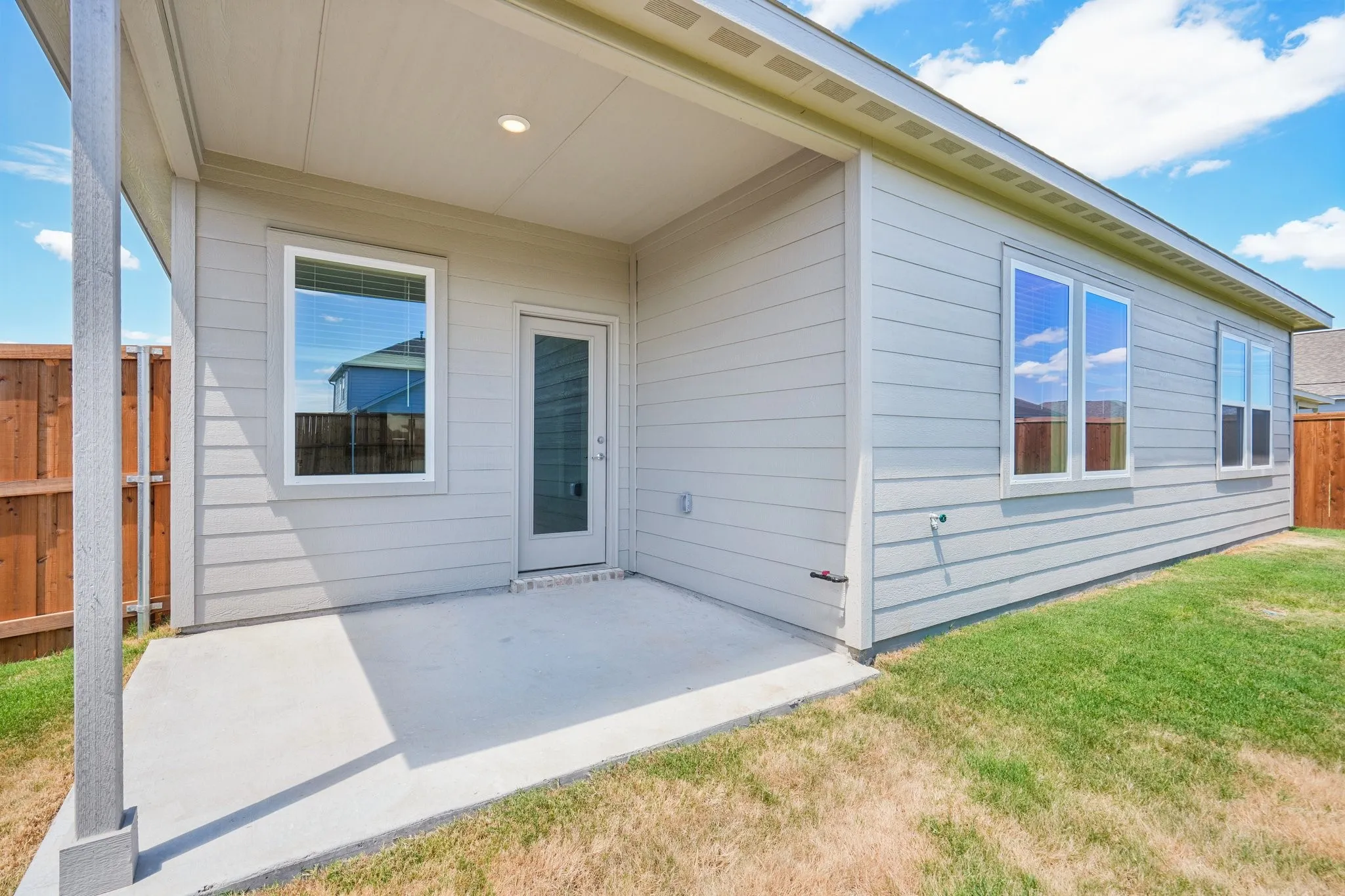 2334 Buffalo Bayou Way ~ Ready Now