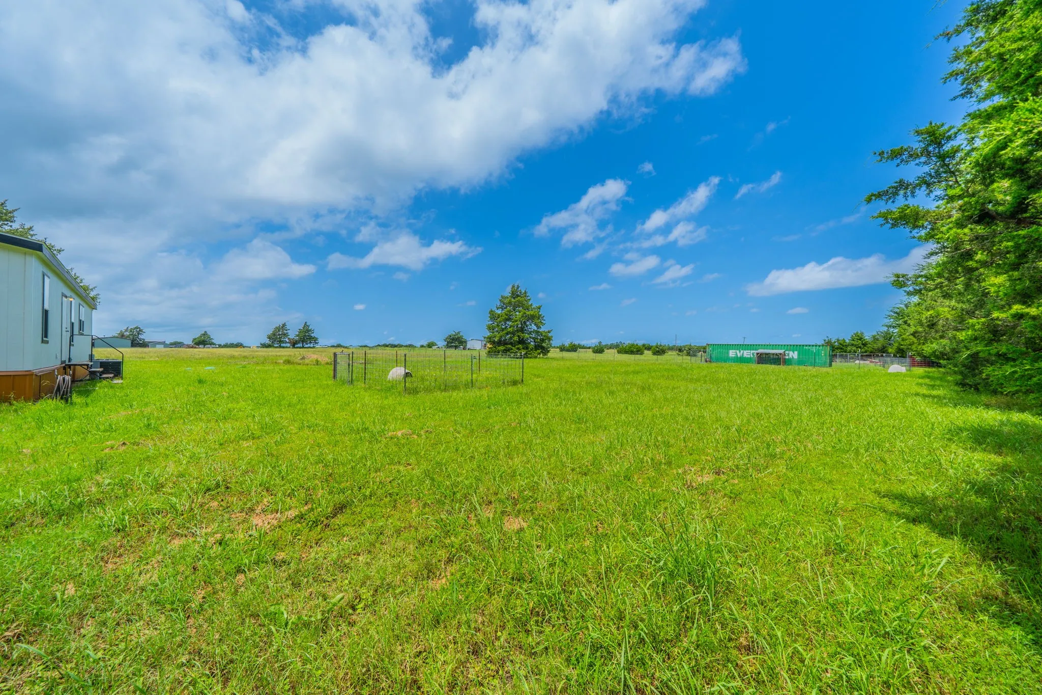 Manufactured Home For Sale in Fannin County , 460 County Road 1260, Savoy, Texas 75479, 3 Bedroom, 2 Bathroom, Garage spaces, 1,344 Sqft, built in 2024, mls#21332068, Real Estate Agent in Savoy, Homes For Sale in Fannin county, Homes For Sale in Savoy, Realtor in Savoy Texas, Real Estate Brokerage Independent Realty Texas, Luminita Cordes Realtor