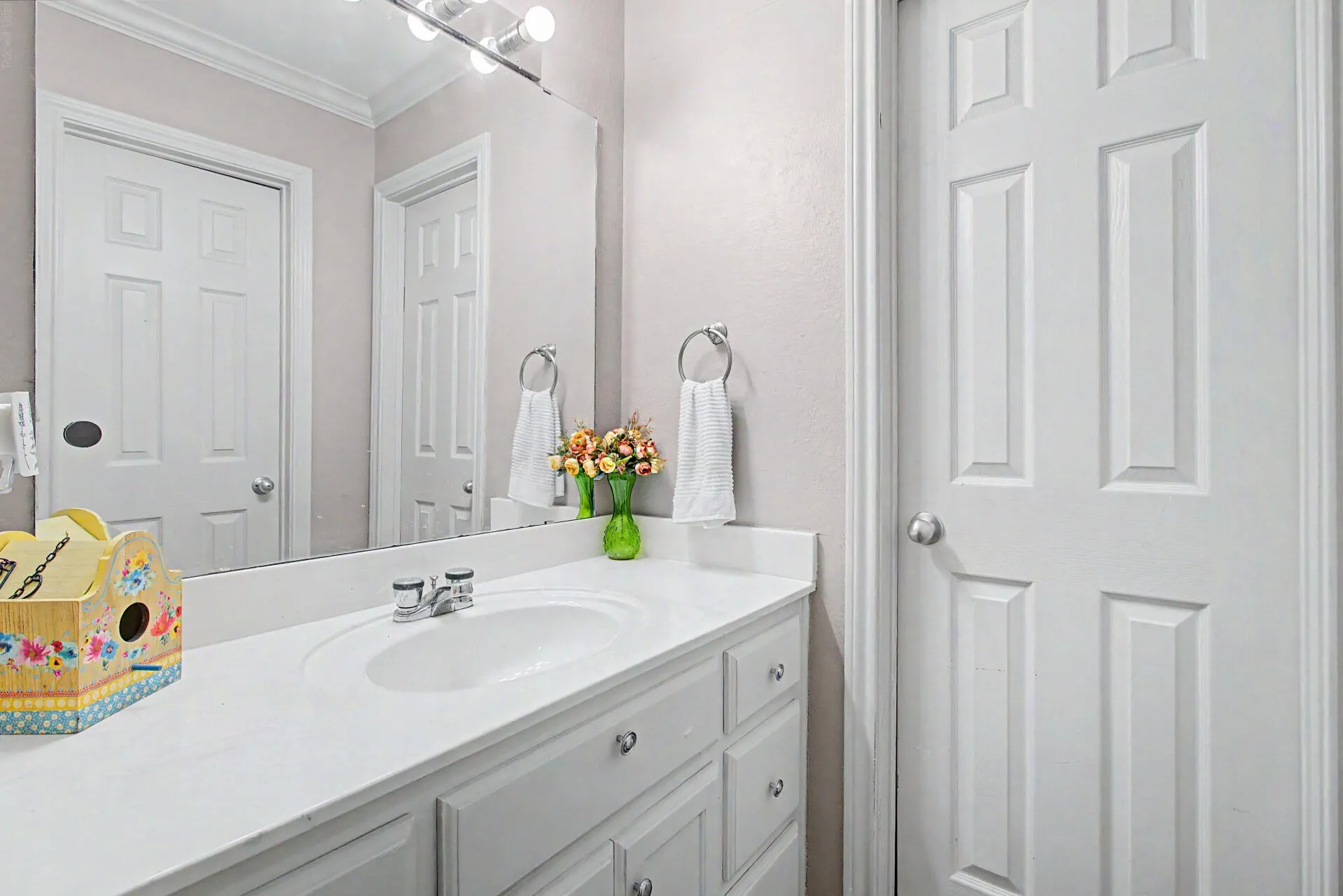 Single Family Residence For Sale in Johnson County , 3558 S Nolan River Road, Cleburne, Texas 76033, 4 Bedroom, 4 Bathroom, 3 Garage spaces, 3,512 Sqft, built in 1991, Price $560,000, mls#21333764, Real Estate Agent in Cleburne, Homes For Sale in Johnson county, Homes For Sale in Cleburne, Realtor in Cleburne Texas, Real Estate Brokerage Independent Realty Texas, Luminita Cordes Realtor