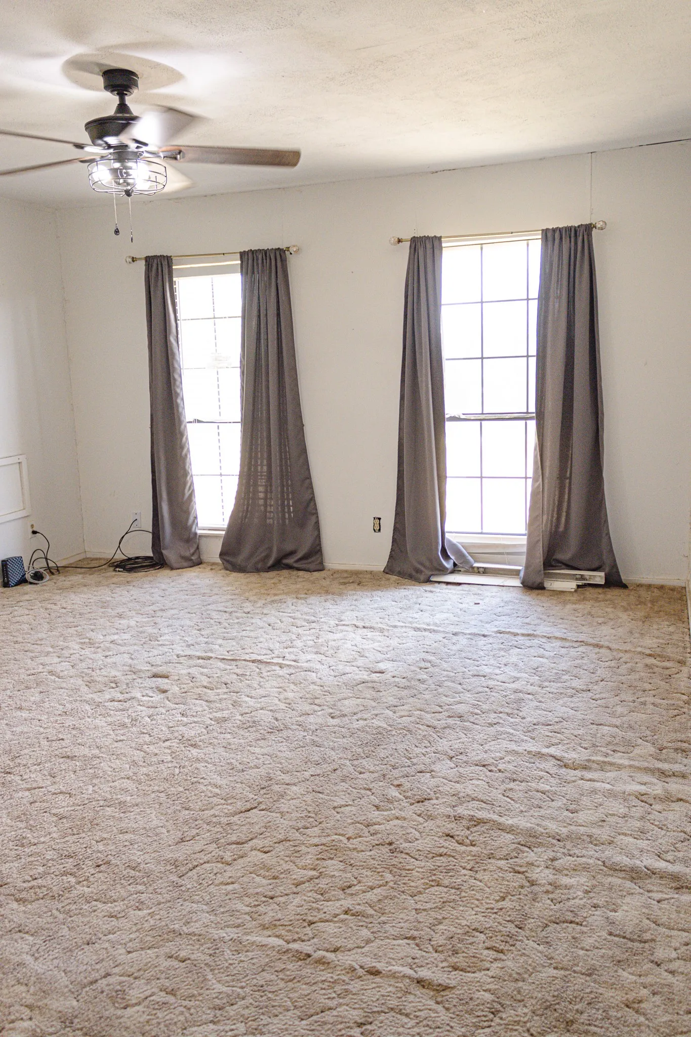 Single Family Residence For Sale in Stephens County , 10256 FM 1852, Breckenridge, Texas 76424, 2 Bedroom, 2 Bathroom, 1 Garage spaces, 1,725 Sqft, built in 1950, mls#21333777, Real Estate Agent in Breckenridge, Homes For Sale in Stephens county, Homes For Sale in Breckenridge, Realtor in Breckenridge Texas, Real Estate Brokerage Independent Realty Texas, Luminita Cordes Realtor