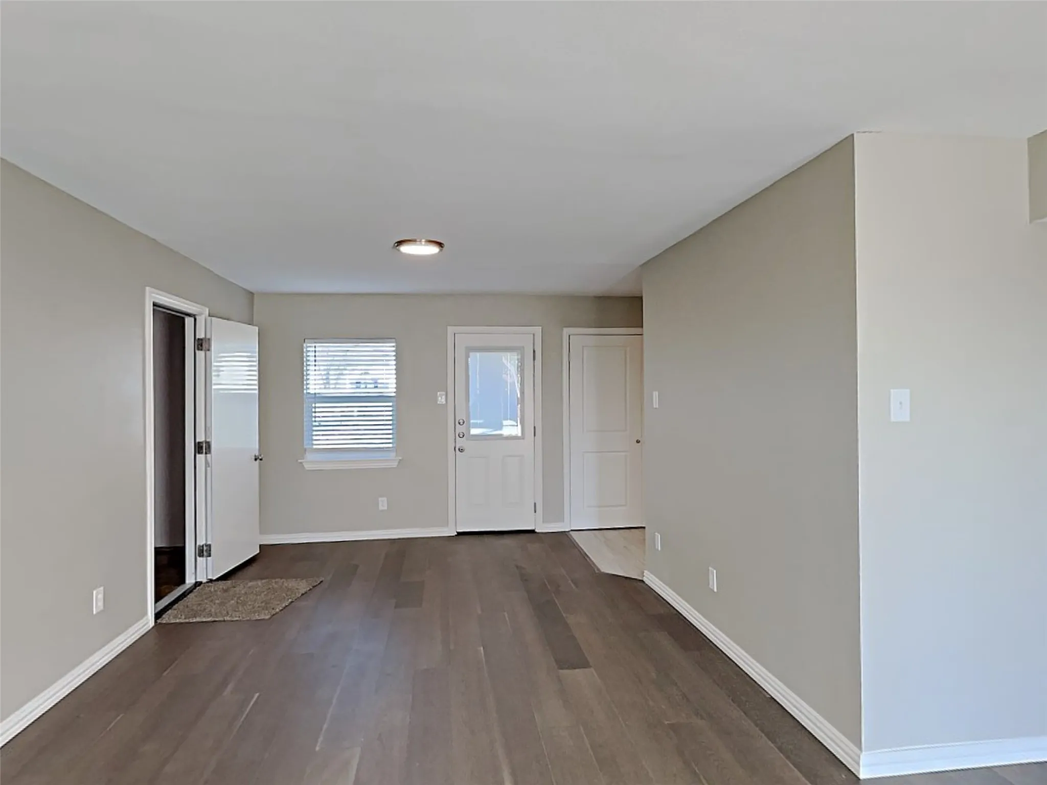 Single Family Residence For Rent in Dallas County , 2877 Joanna Drive, Farmers Branch, Texas 75234, 4 Bedroom, 2 Bathroom, Garage spaces, 1,423 Sqft, built in 1961, mls#21333783, Real Estate Agent in Farmers Branch, Homes For Rent in Dallas county, Homes For Rent in Farmers Branch, Realtor in Farmers Branch Texas, Real Estate Brokerage Independent Realty Texas, Luminita Cordes Realtor