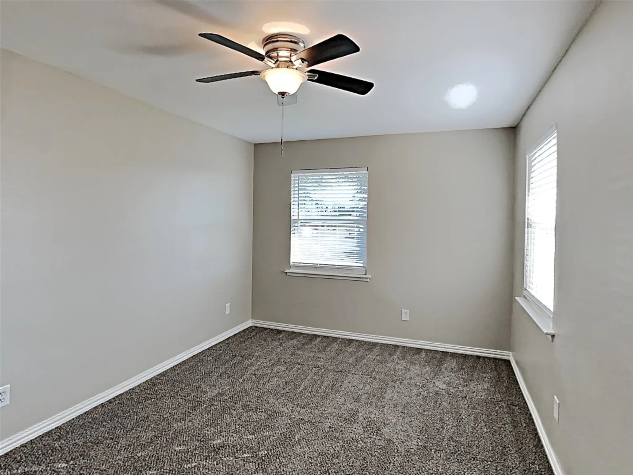 Single Family Residence For Rent in Dallas County , 2877 Joanna Drive, Farmers Branch, Texas 75234, 4 Bedroom, 2 Bathroom, Garage spaces, 1,423 Sqft, built in 1961, mls#21333783, Real Estate Agent in Farmers Branch, Homes For Rent in Dallas county, Homes For Rent in Farmers Branch, Realtor in Farmers Branch Texas, Real Estate Brokerage Independent Realty Texas, Luminita Cordes Realtor