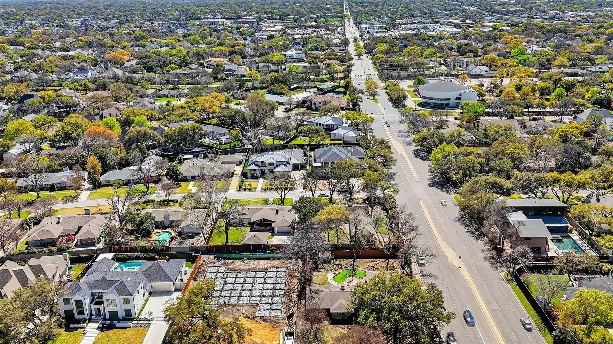 Single Family Residence For Rent in Dallas County , 6006 Boca Raton Drive, Dallas, Texas 75230, 3 Bedrooms, 3 Bathrooms, 2 Garage spaces, 2,201 Sqft, built in 1954, Price $4,000, mls#21333786, Real Estate Agent in Dallas, Homes For Rent in Dallas county, Homes For Rent in Dallas, Realtor in Dallas Texas, Real Estate Brokerage Independent Realty Texas, Luminita Cordes Realtor