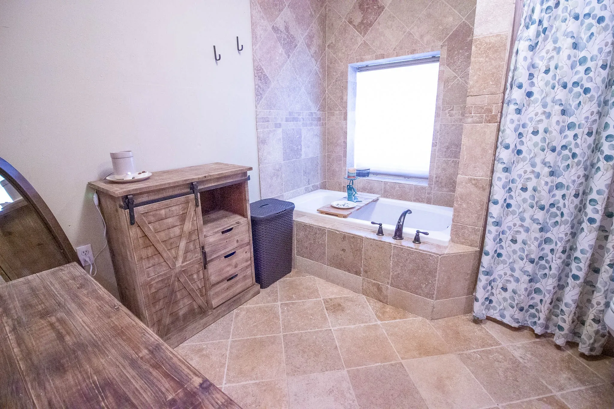 Farm For Sale in Kaufman County , 14720 Fm 2860, Kaufman, Texas 75142, 3 Bedroom, 2 Bathroom, 2 Garage spaces, 1,552 Sqft, built in 2000, mls#21332024, Real Estate Agent in Kaufman, Homes For Sale in Kaufman county, Homes For Sale in Kaufman, Realtor in Kaufman Texas, Real Estate Brokerage Independent Realty Texas, Luminita Cordes Realtor